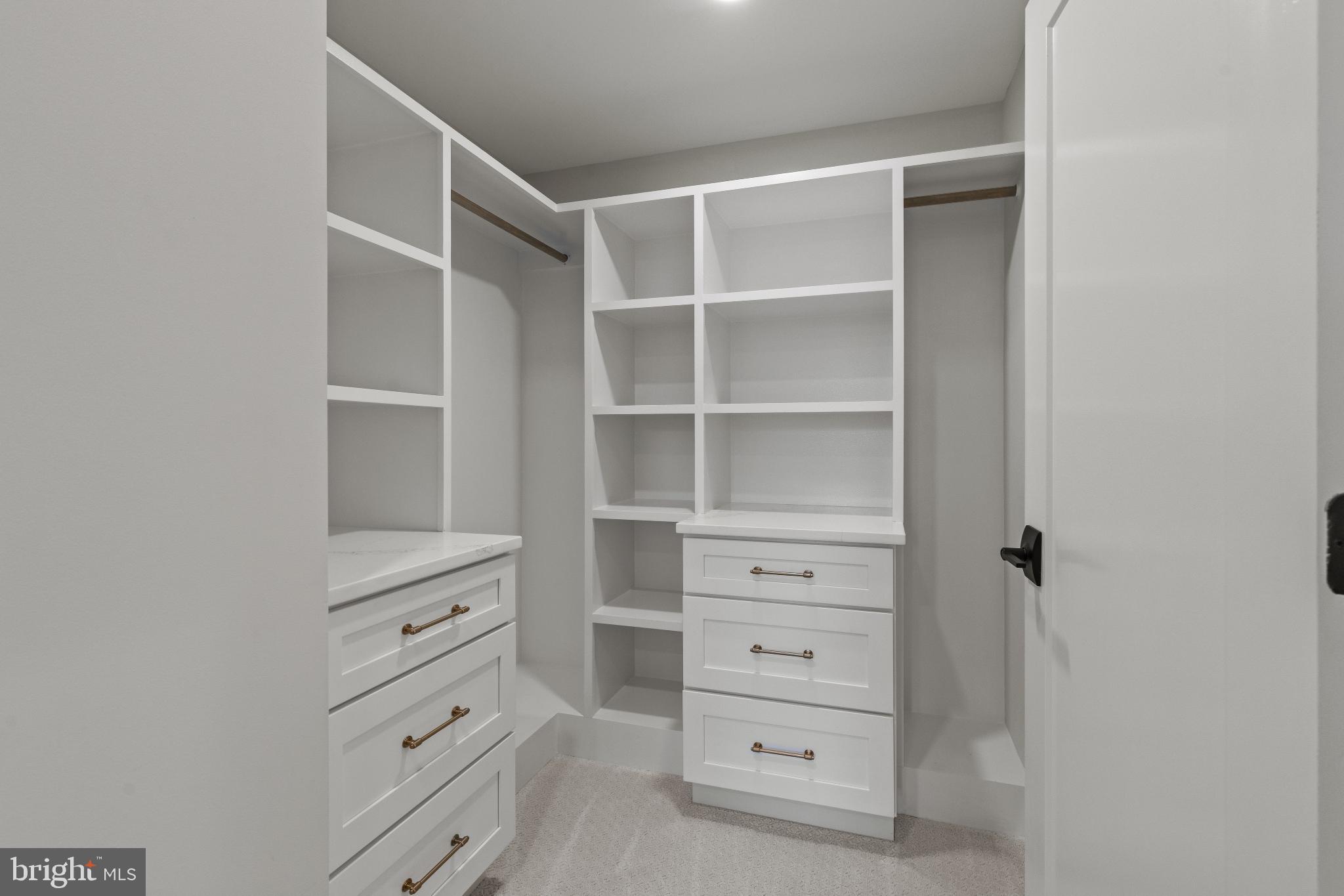 CHESTERBROOK GARDENS - Residential