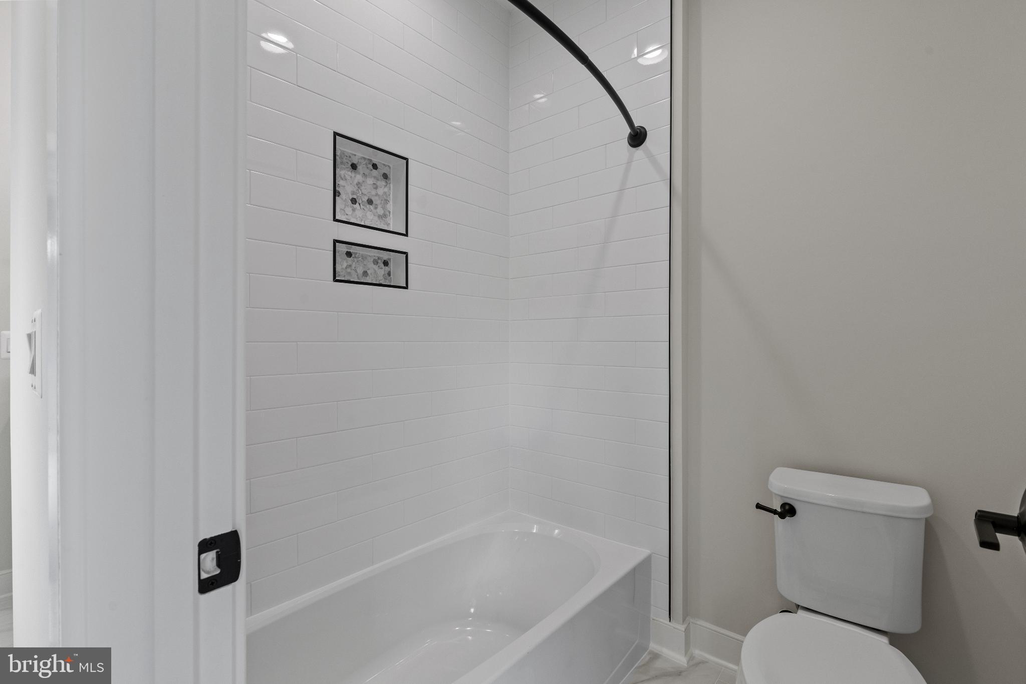 CHESTERBROOK GARDENS - Residential