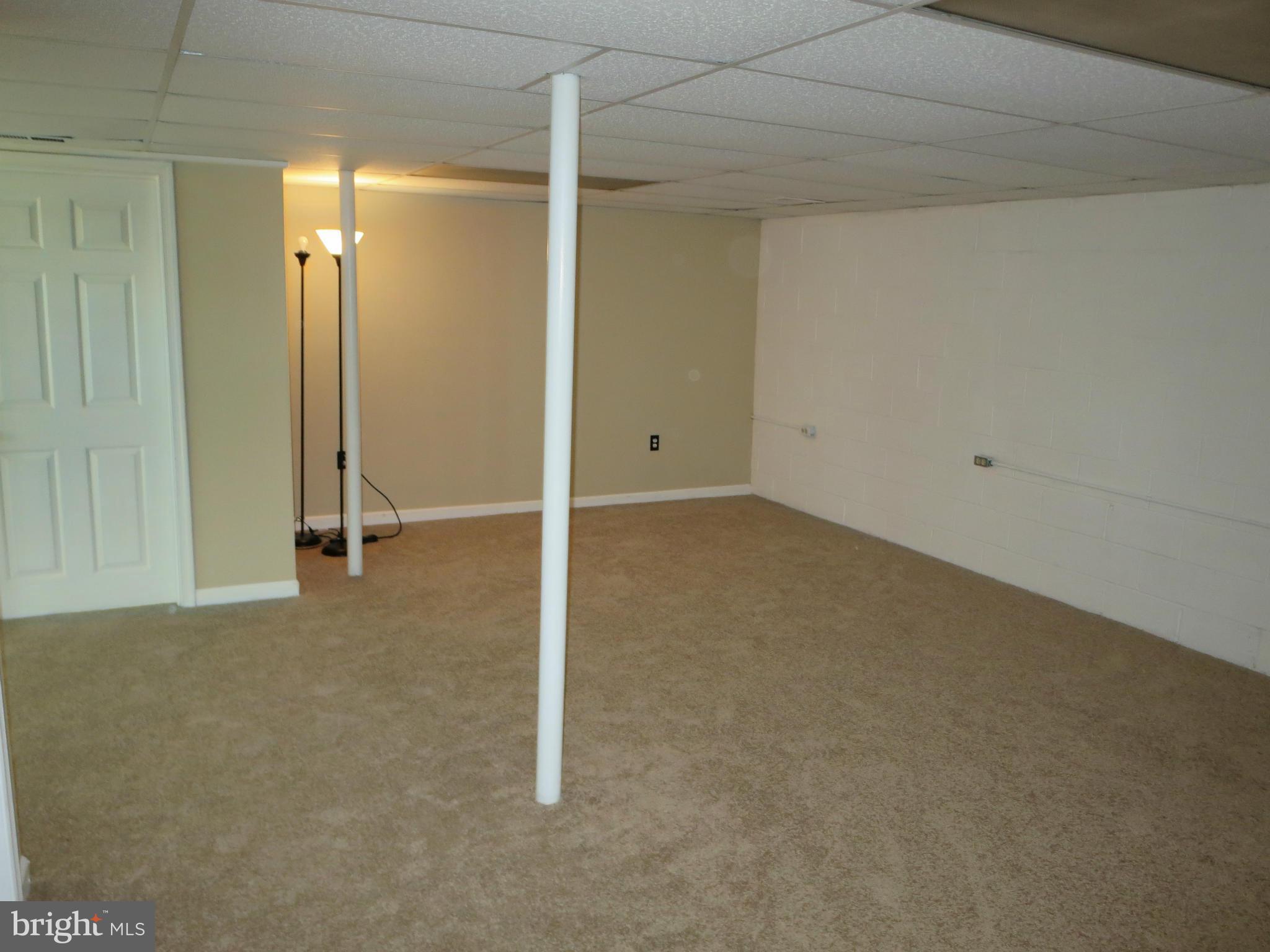 SAVAGE MEADOWS - Residential