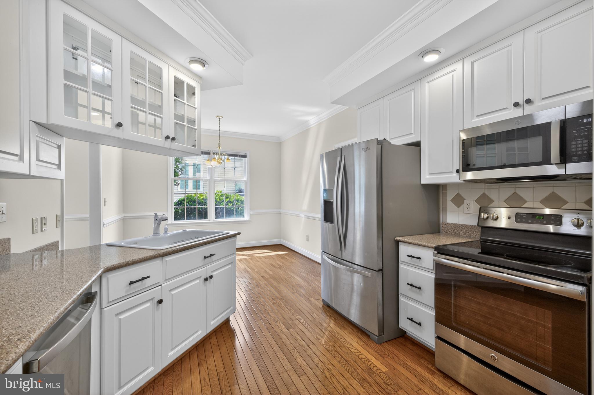 764 GOVERNORS WAY