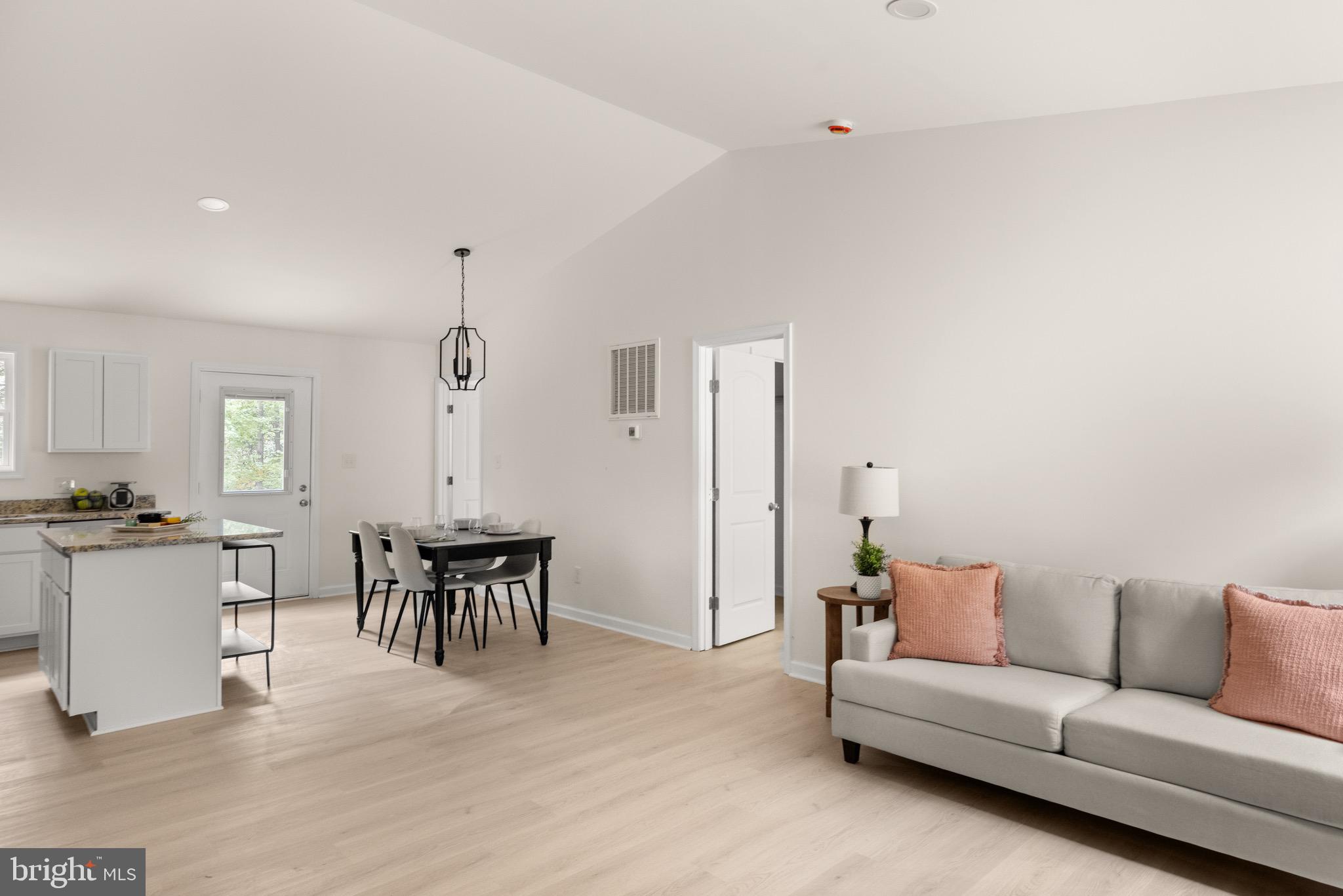 SHANNONDALE - Residential