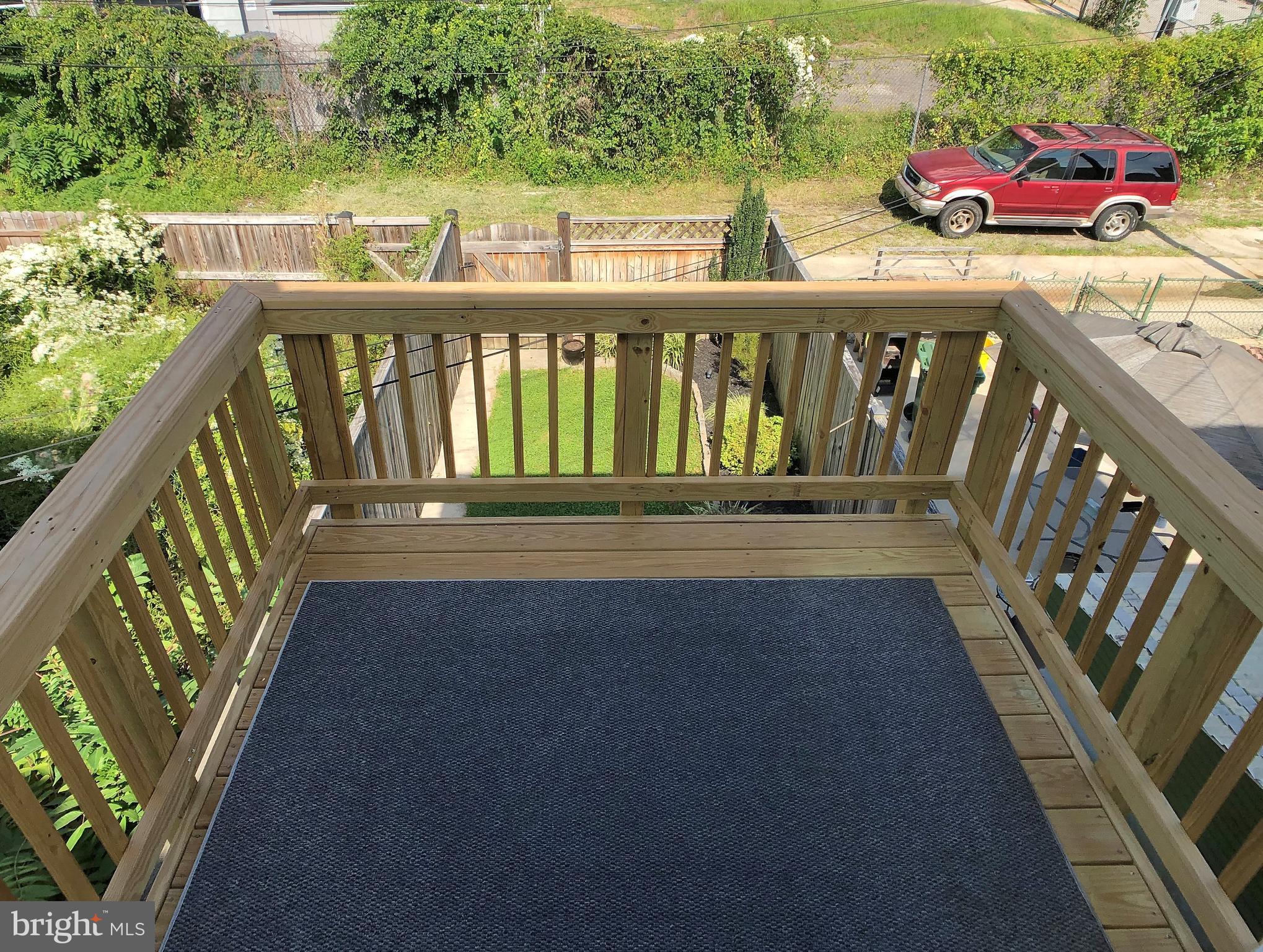 HAMPDEN HISTORIC DISTRICT - Residential