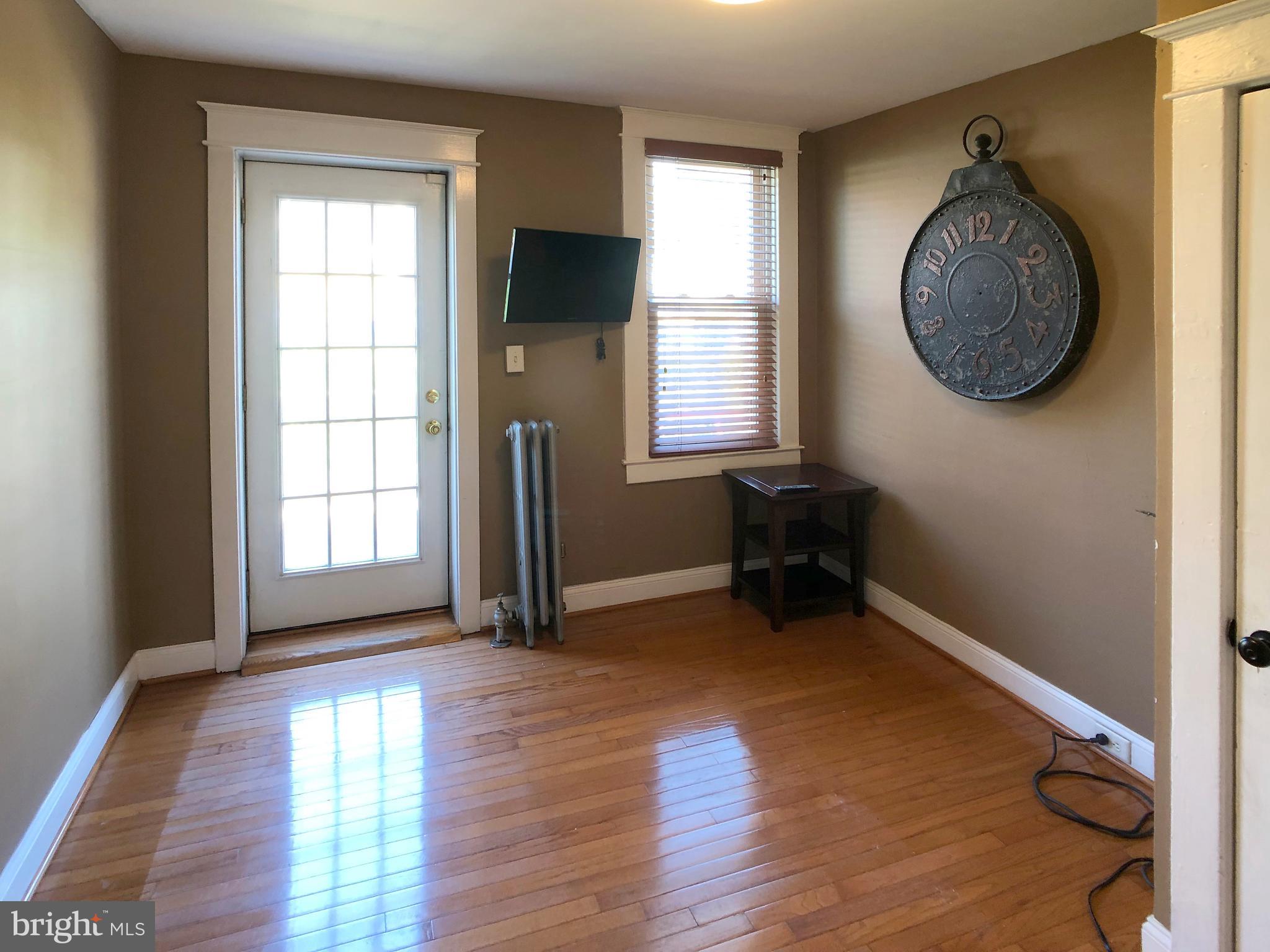 HAMPDEN HISTORIC DISTRICT - Residential