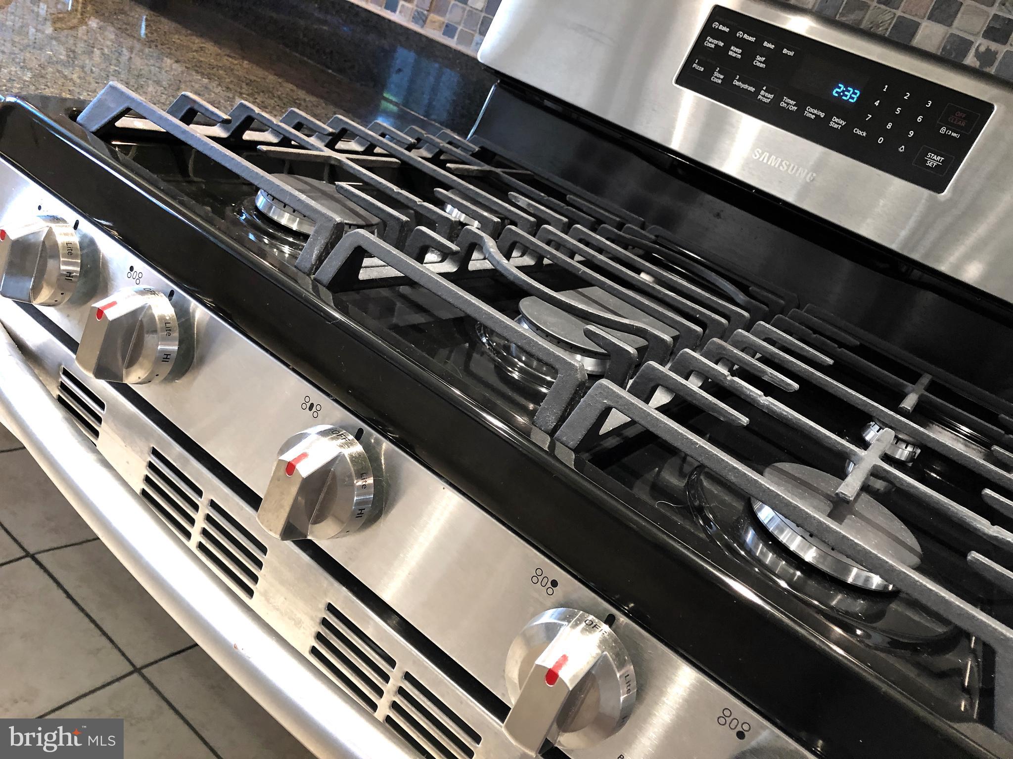 HAMPDEN HISTORIC DISTRICT - Residential