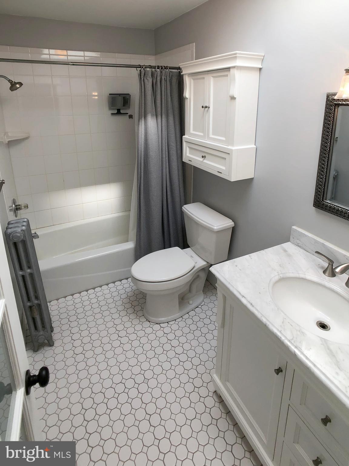 HAMPDEN HISTORIC DISTRICT - Residential