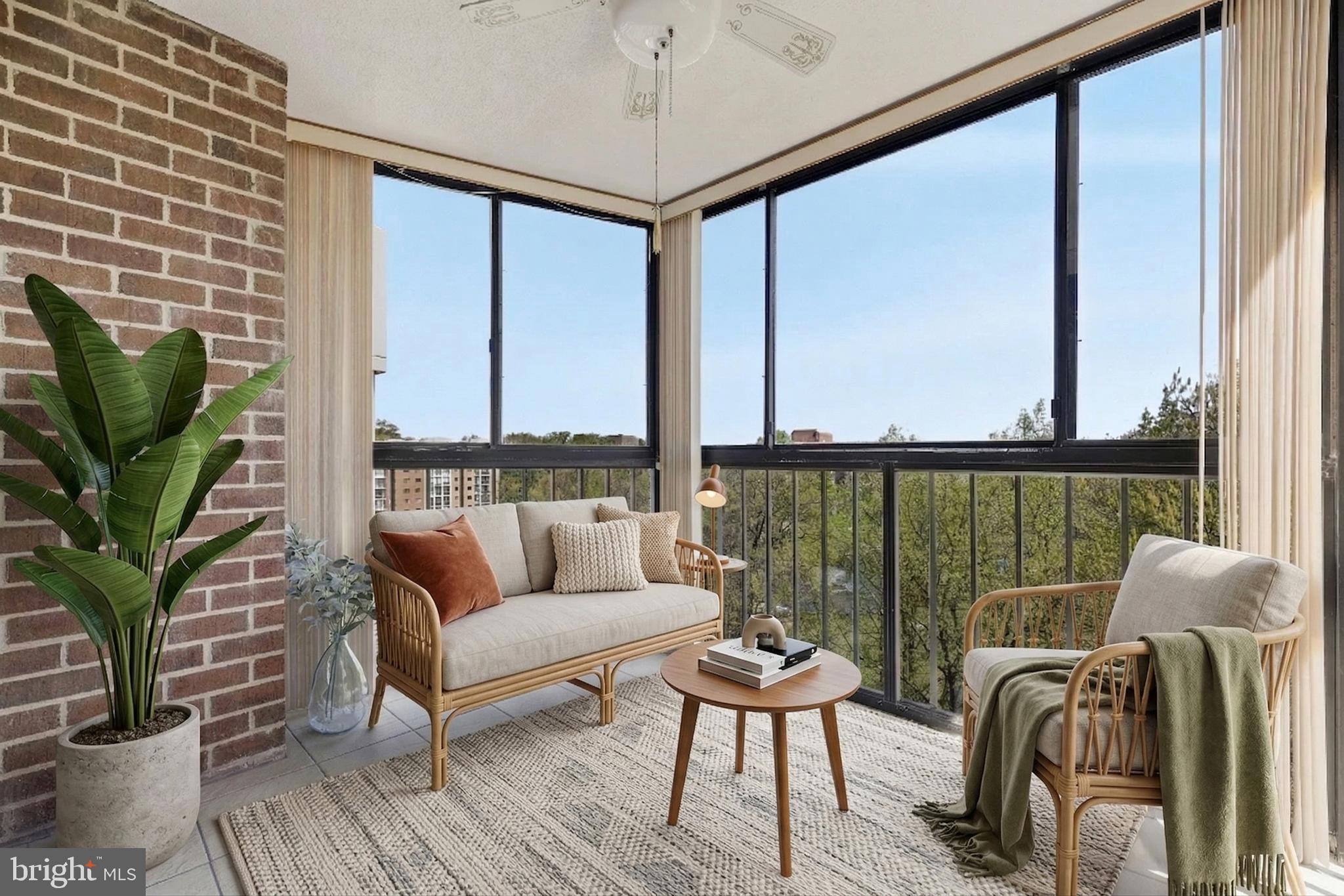 LEISURE WORLD - Residential