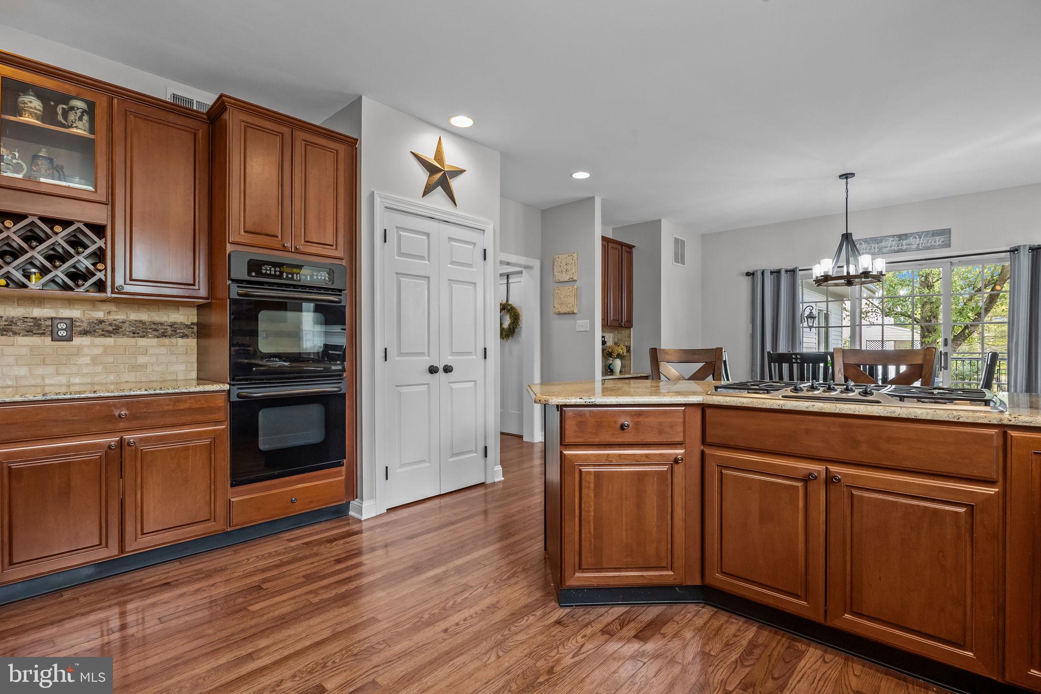 OAKLEIGH FARM - Residential