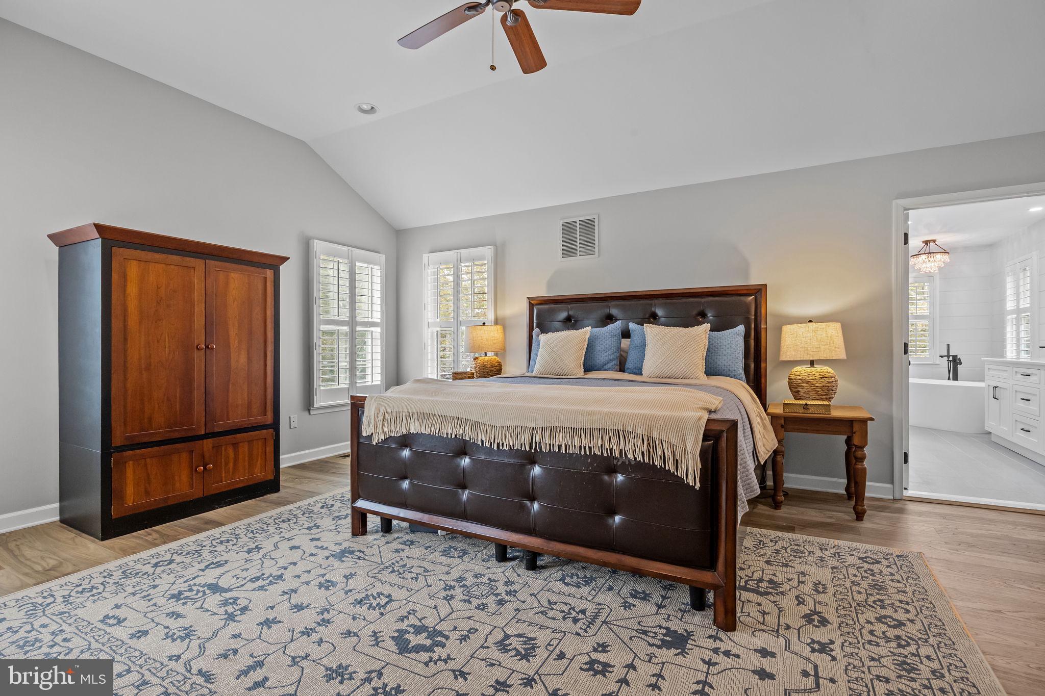 OAKLEIGH FARM - Residential