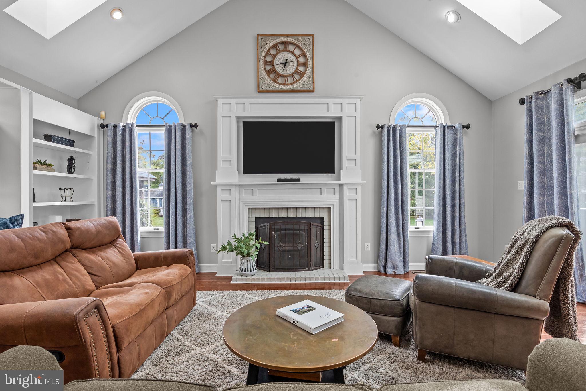 OAKLEIGH FARM - Residential