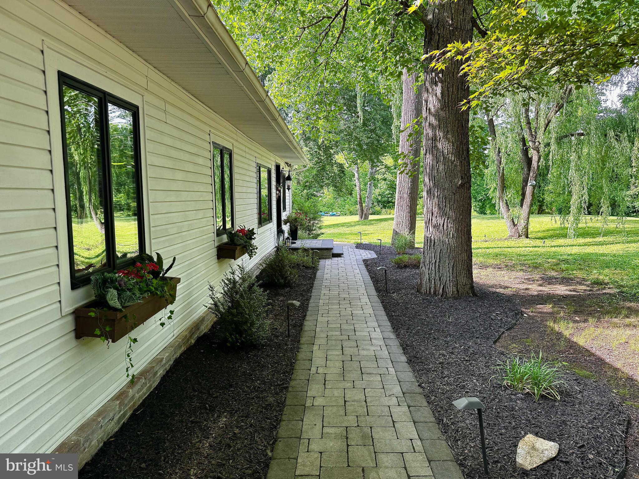 321 TOMLIN STATION ROAD