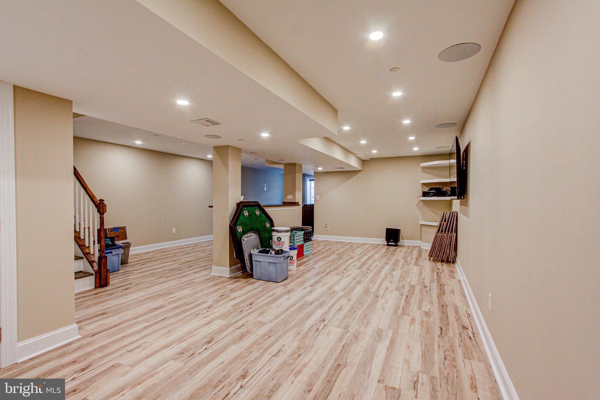 COLEBROOK - Residential