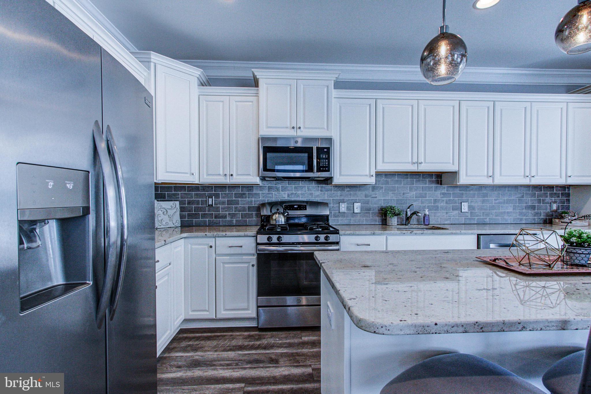 COLEBROOK - Residential