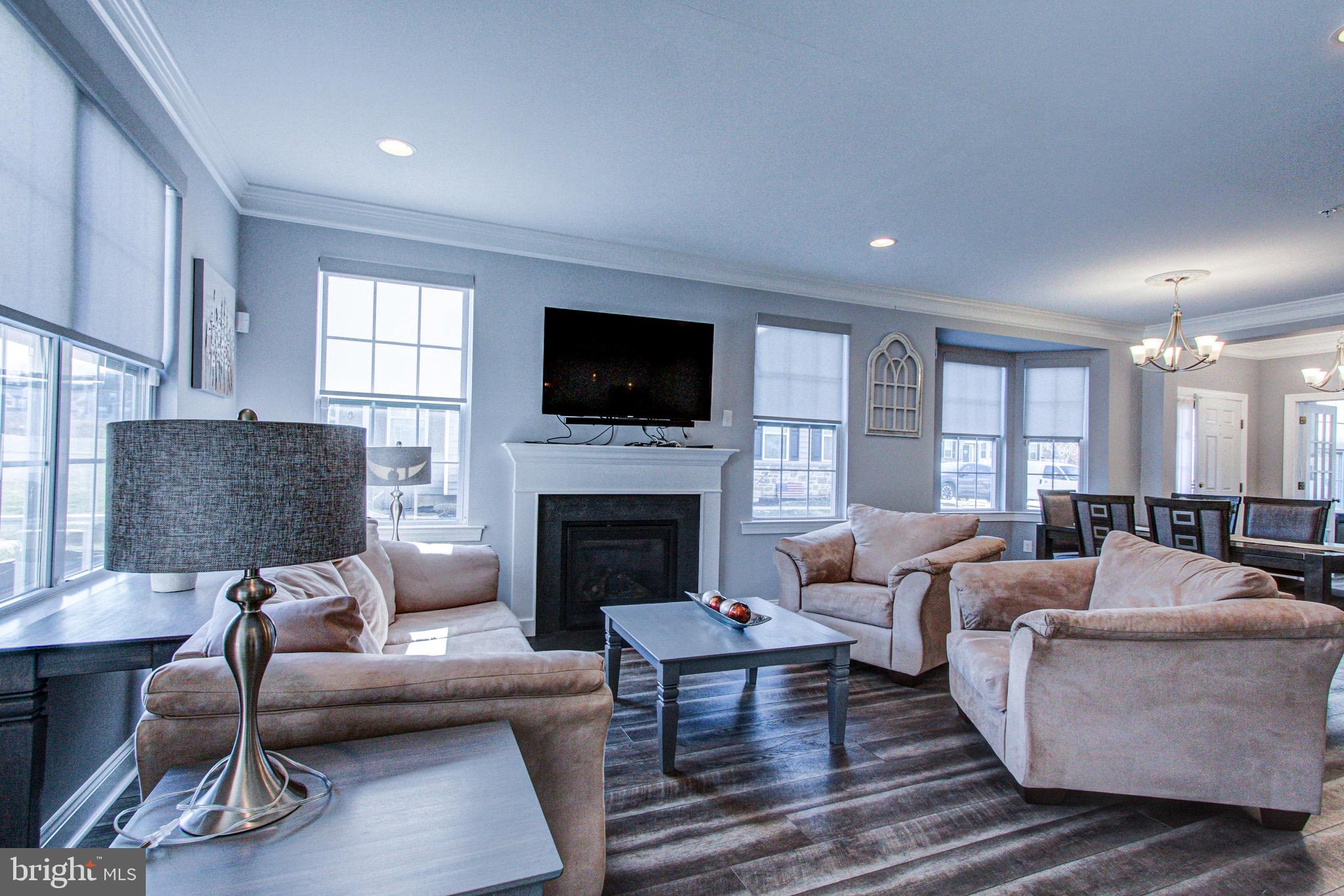 COLEBROOK - Residential
