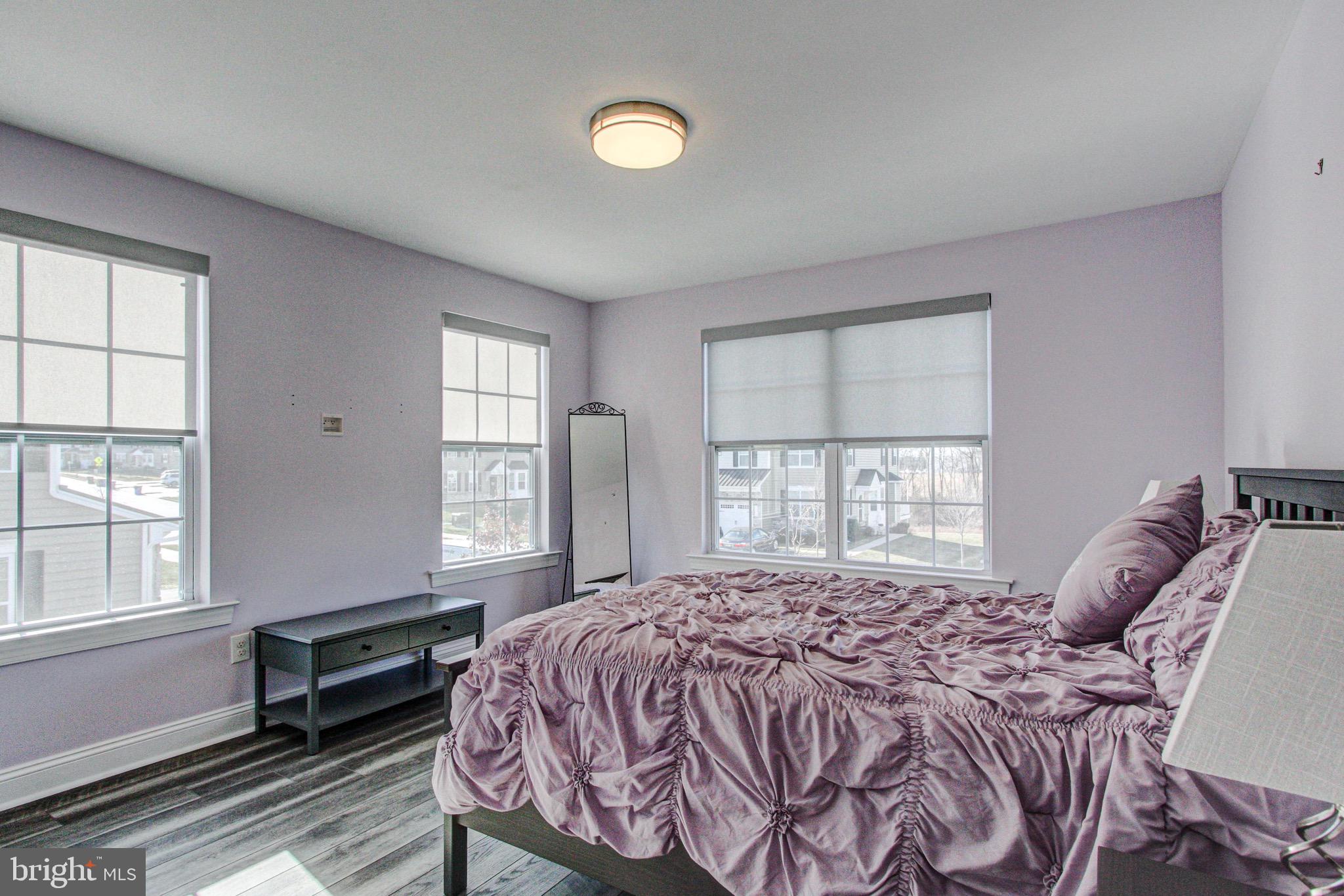 COLEBROOK - Residential
