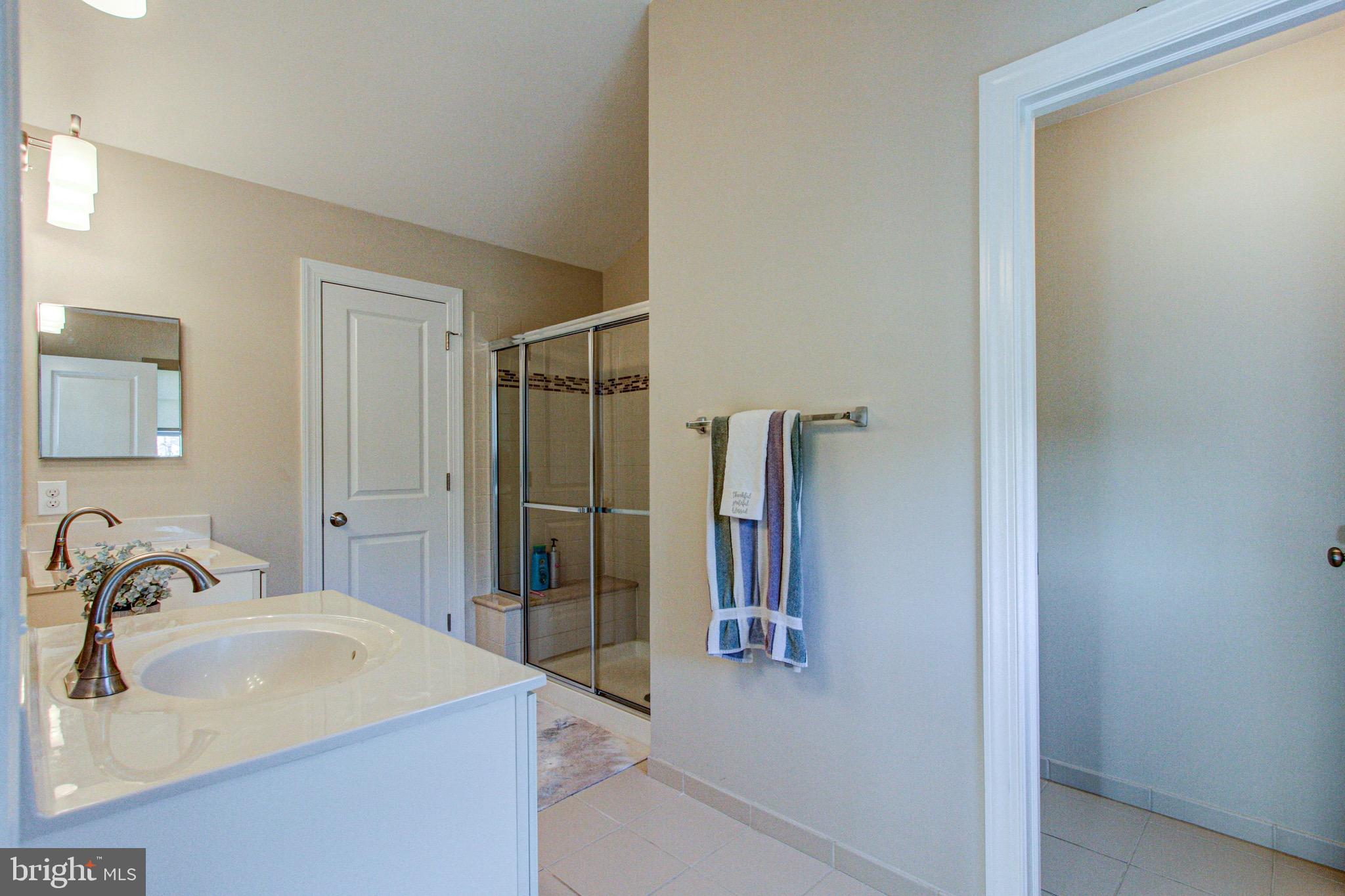 COLEBROOK - Residential
