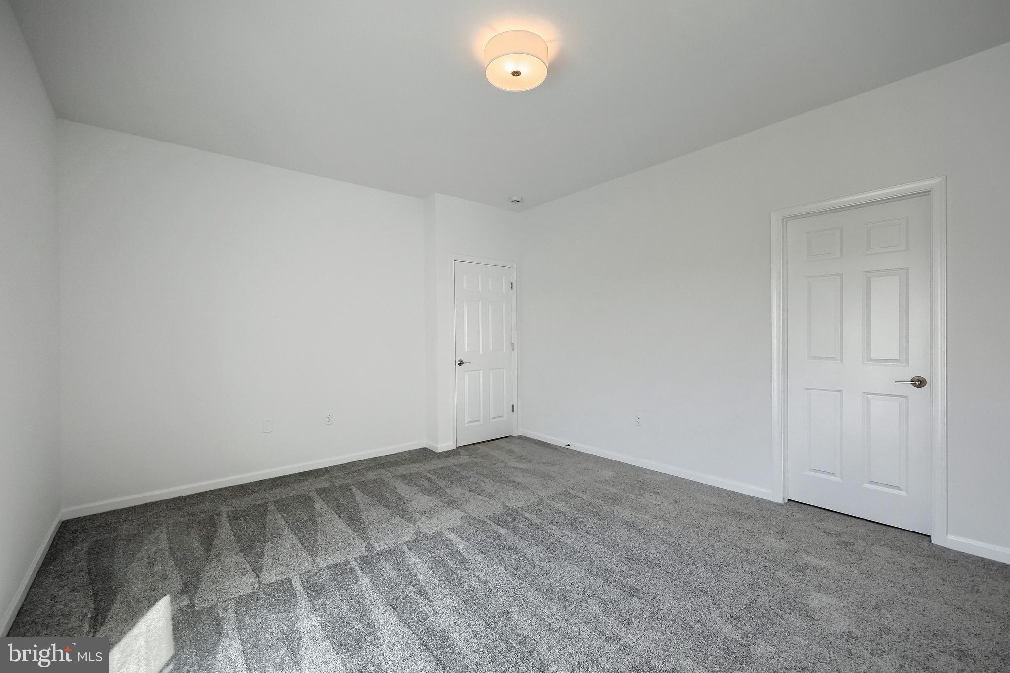 WINDING CREEK - Residential