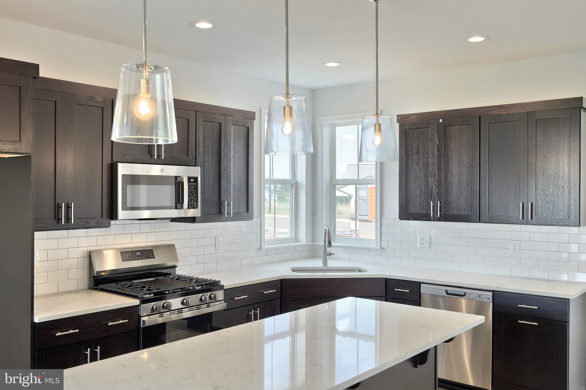 WINDING CREEK - Residential