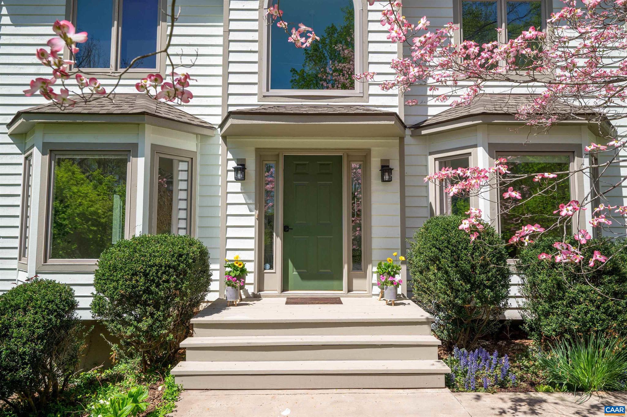 PEACOCK HILL - Residential