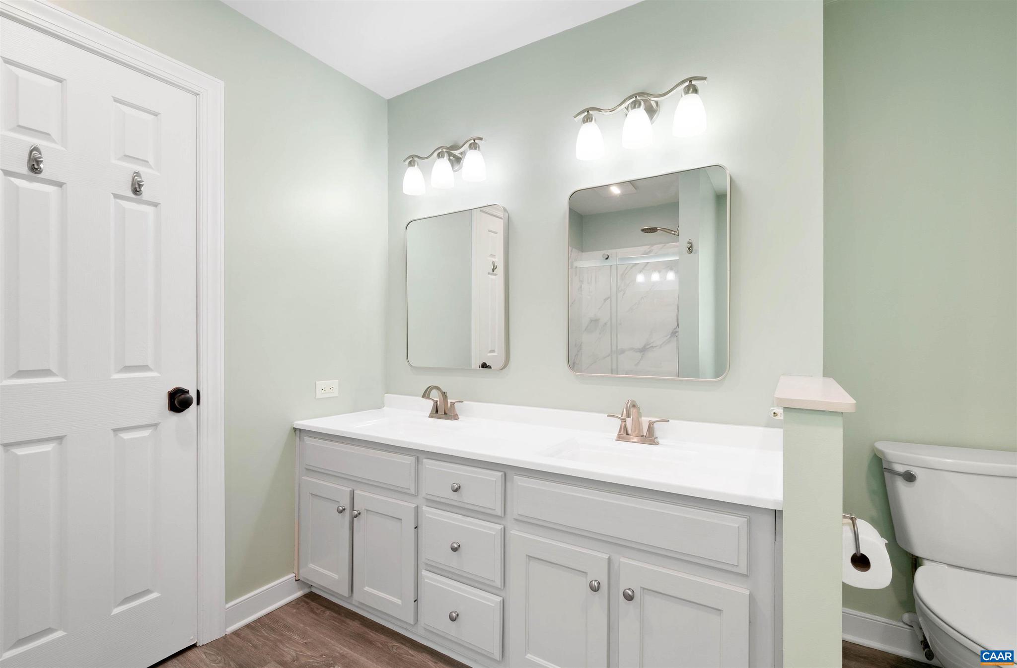 PEACOCK HILL - Residential