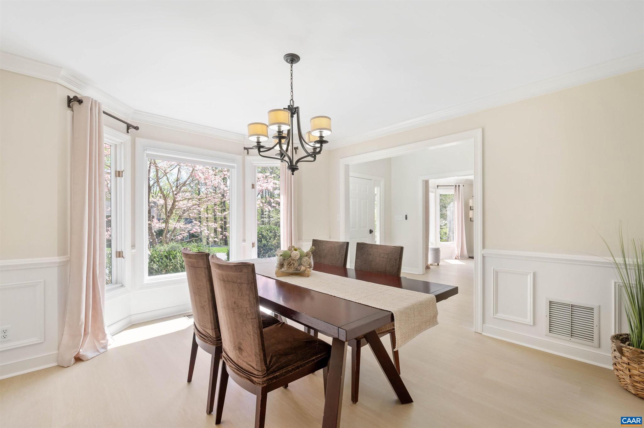 PEACOCK HILL - Residential