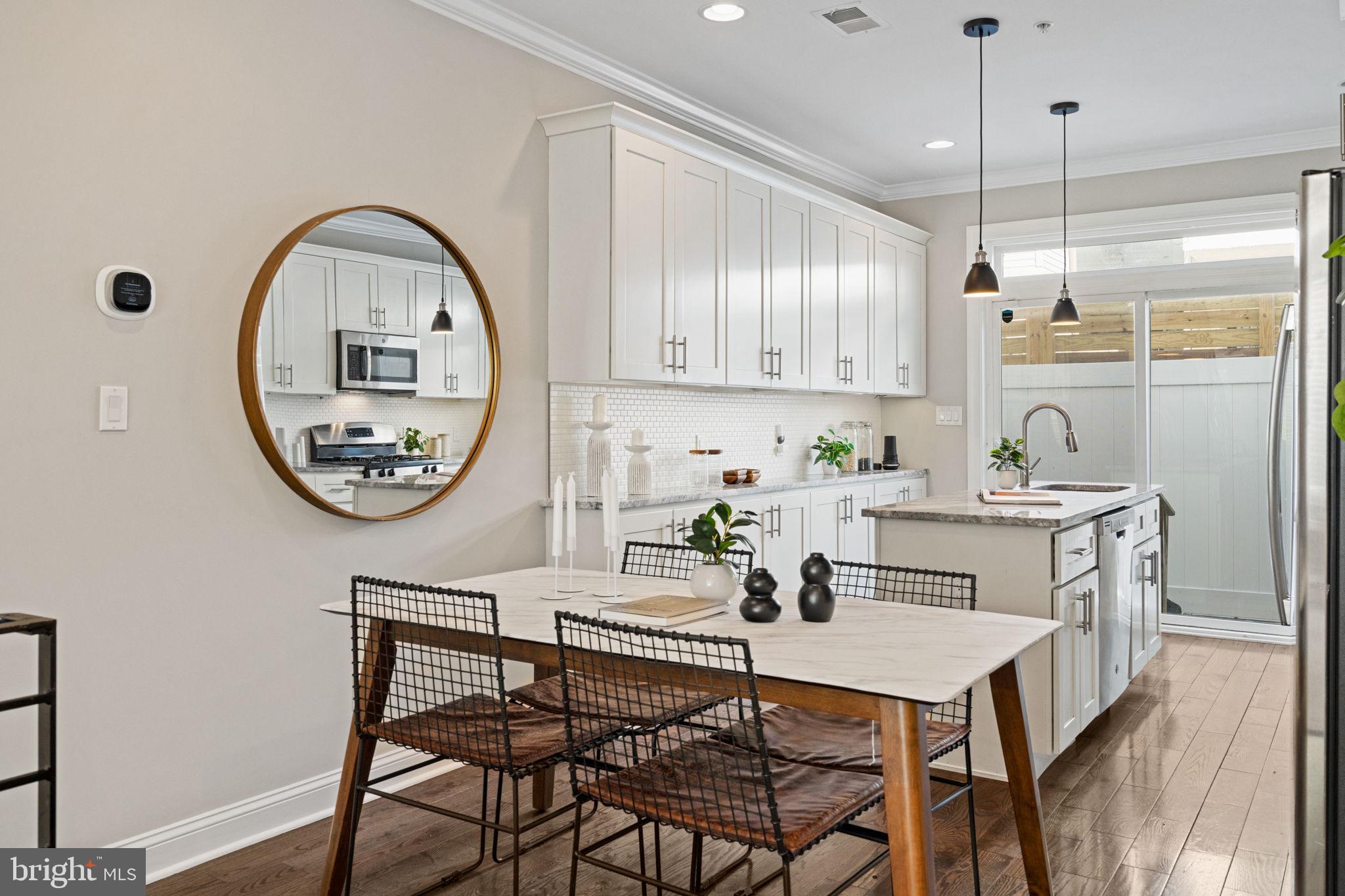 POINT BREEZE - Residential