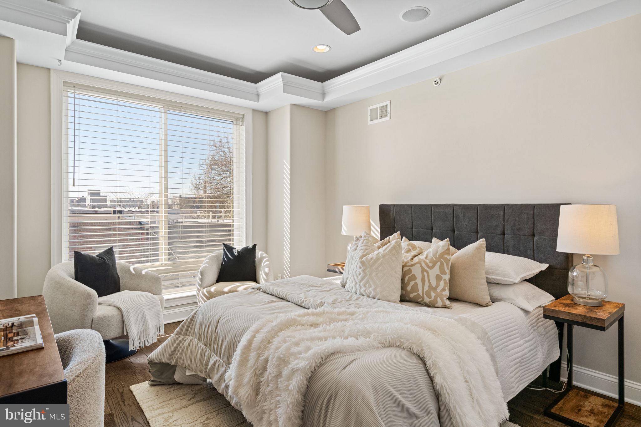 POINT BREEZE - Residential