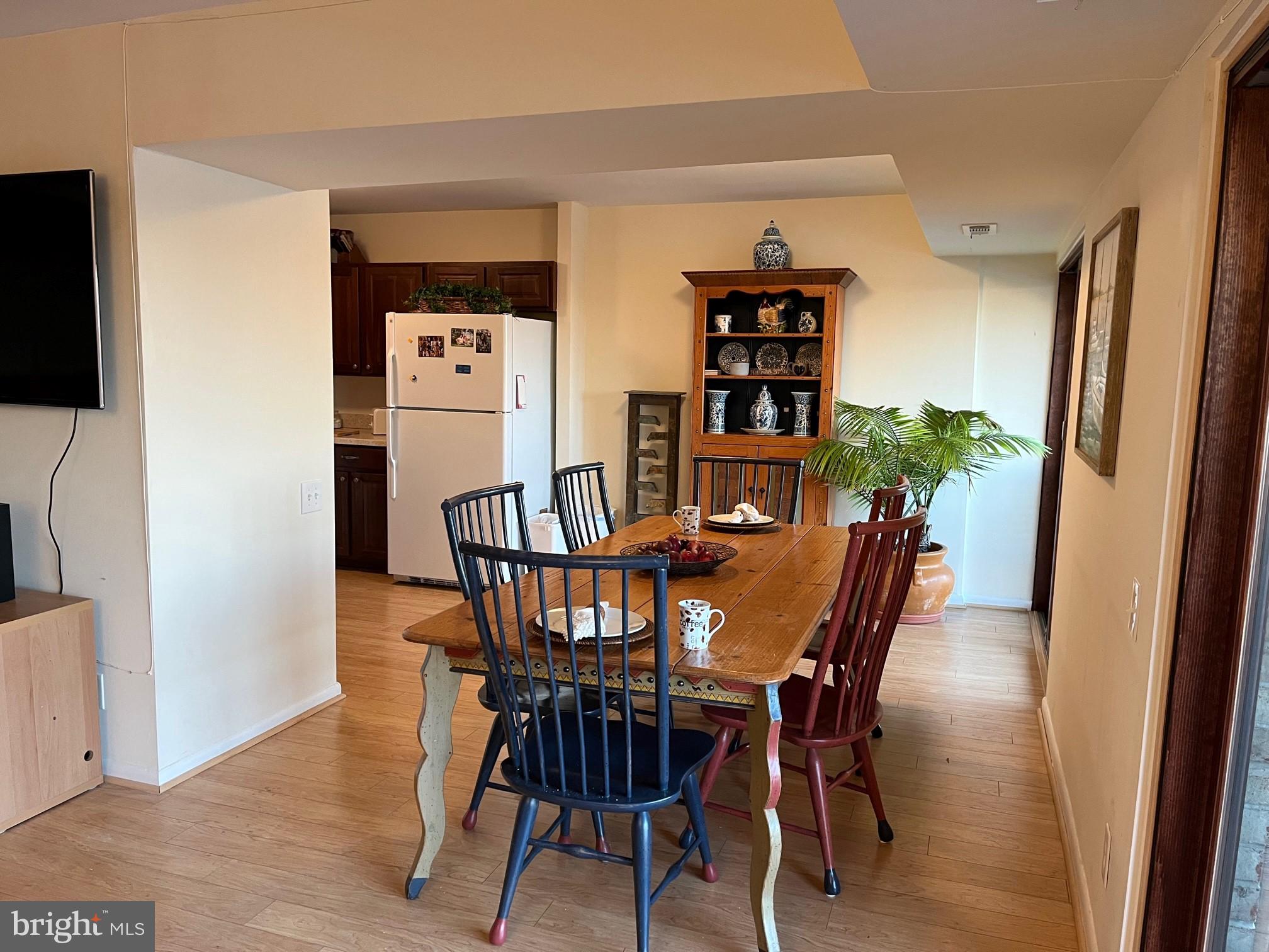 SEVERN HOUSE - Residential