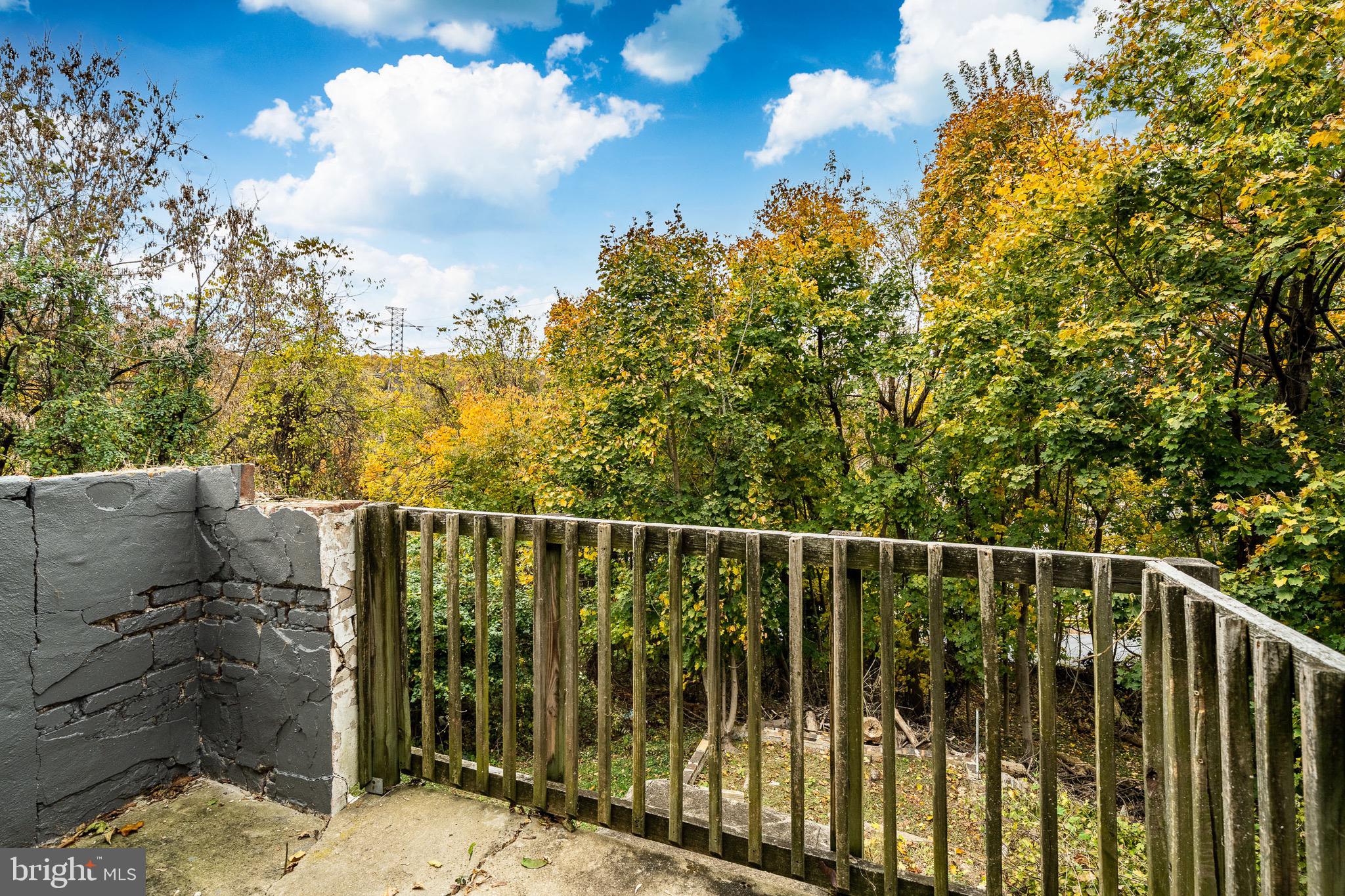 SPRUCES - Residential