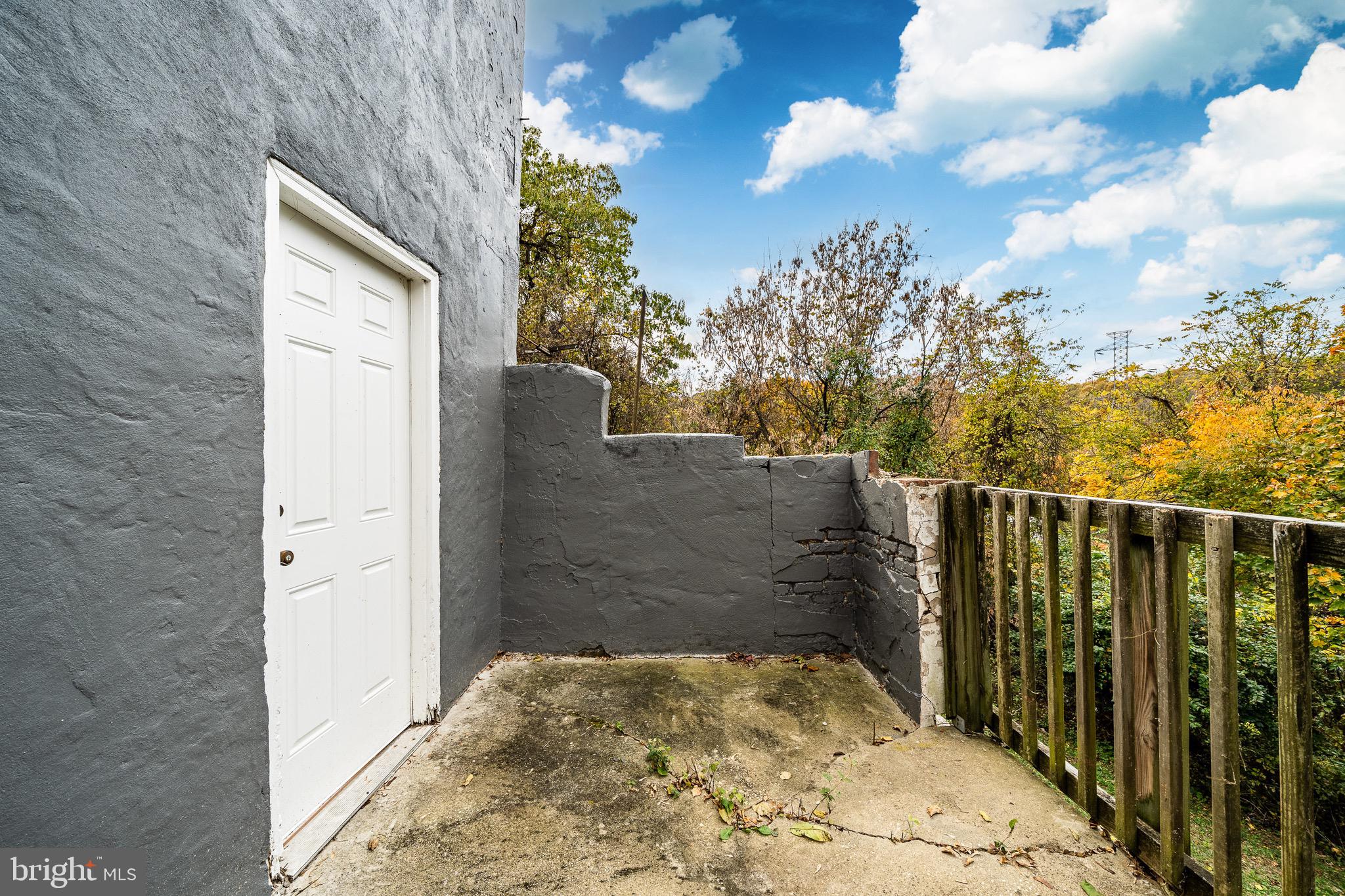 SPRUCES - Residential