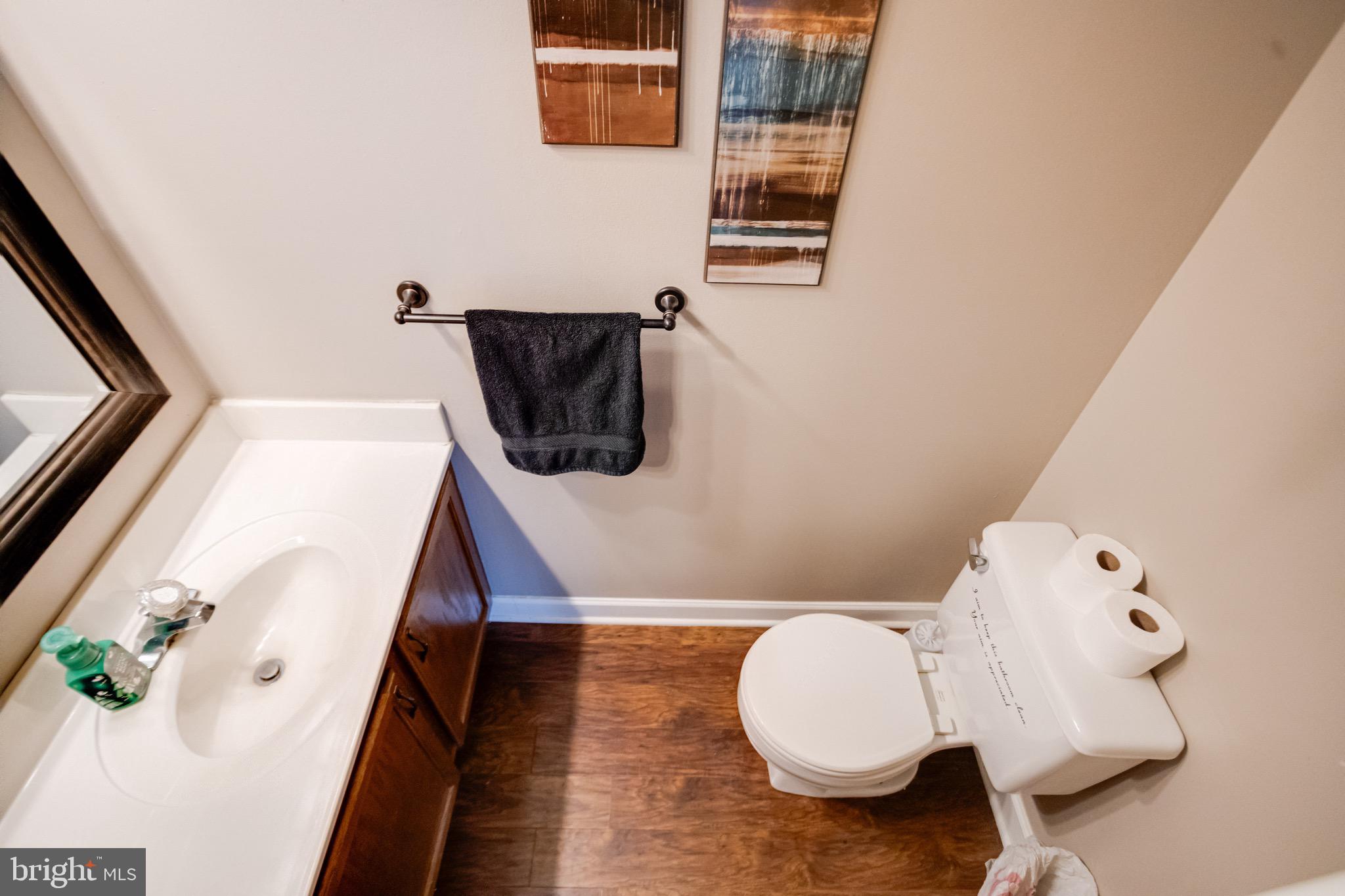 CONSTANT FRIENDSHIP - Residential