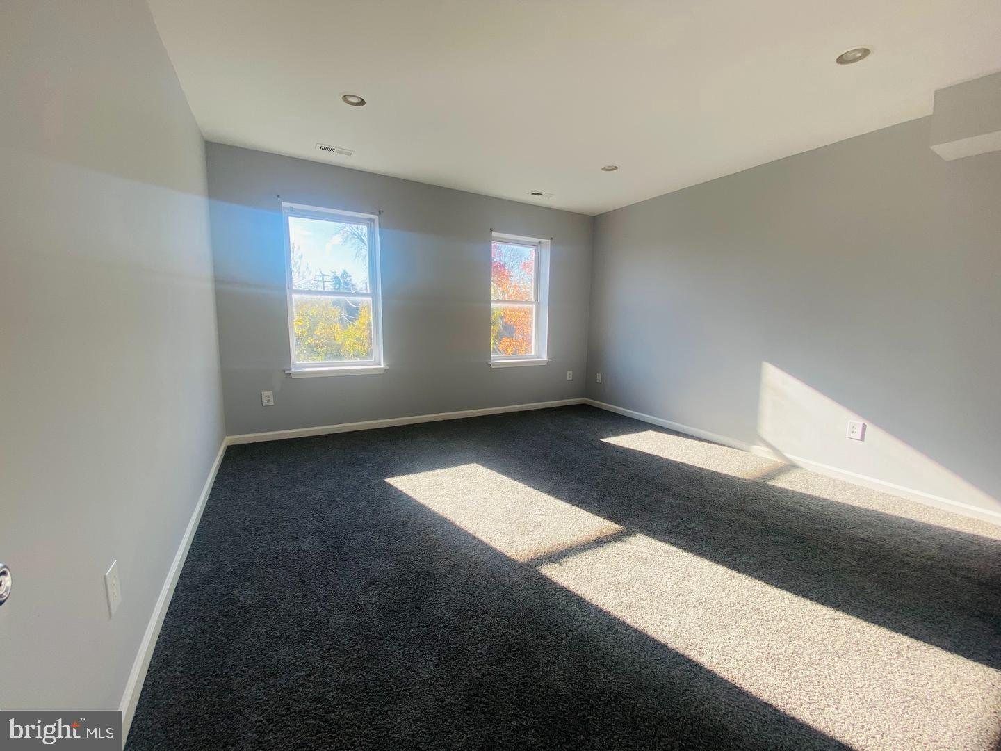 PENN NORTH - Residential Lease