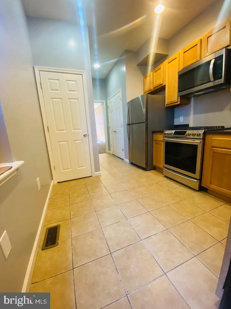 PENN NORTH - Residential Lease