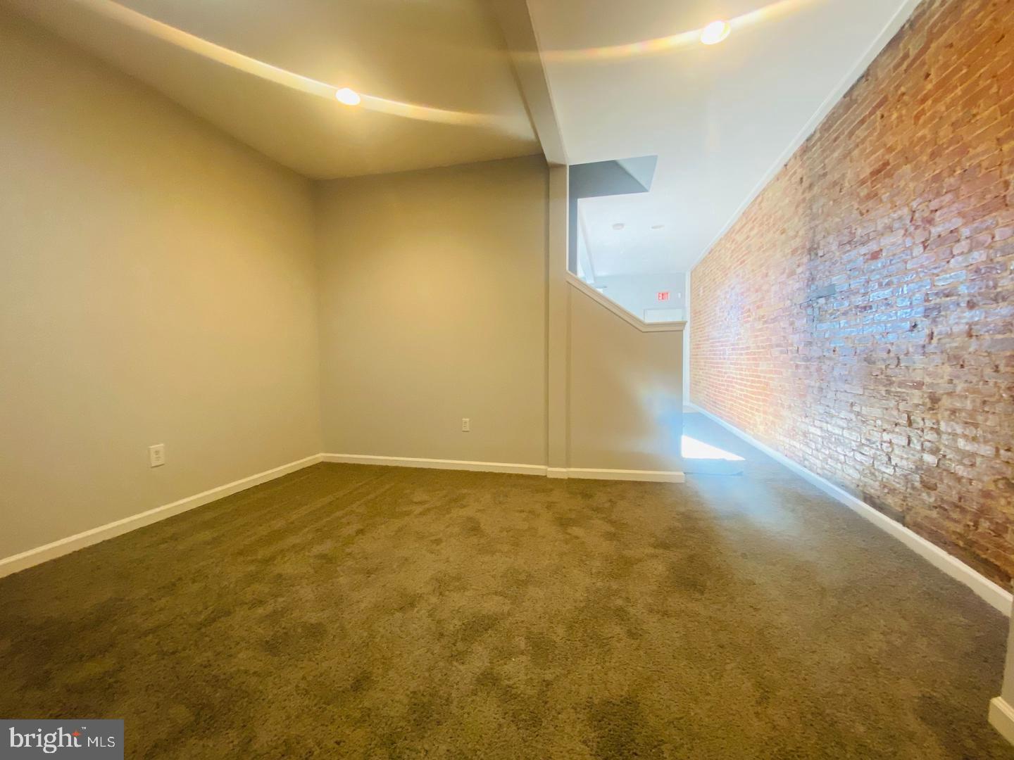 PENN NORTH - Residential Lease