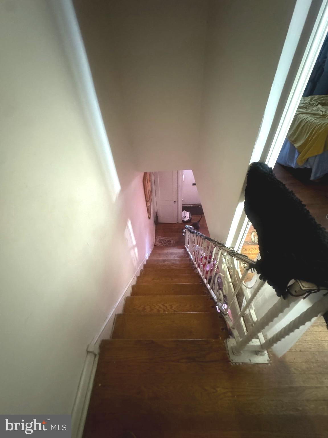 LAWNCREST - Residential