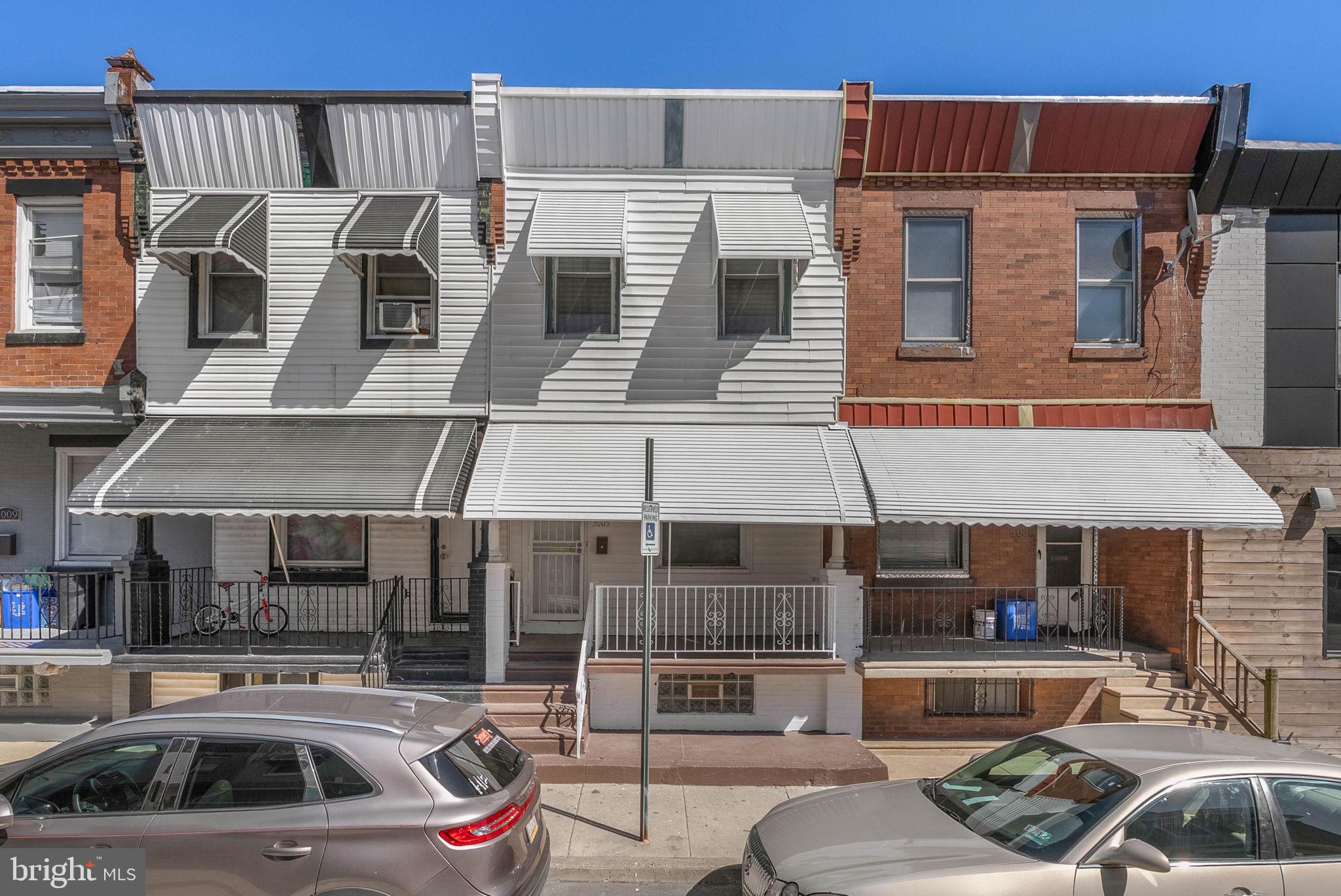 STRAWBERRY MANSION - Residential