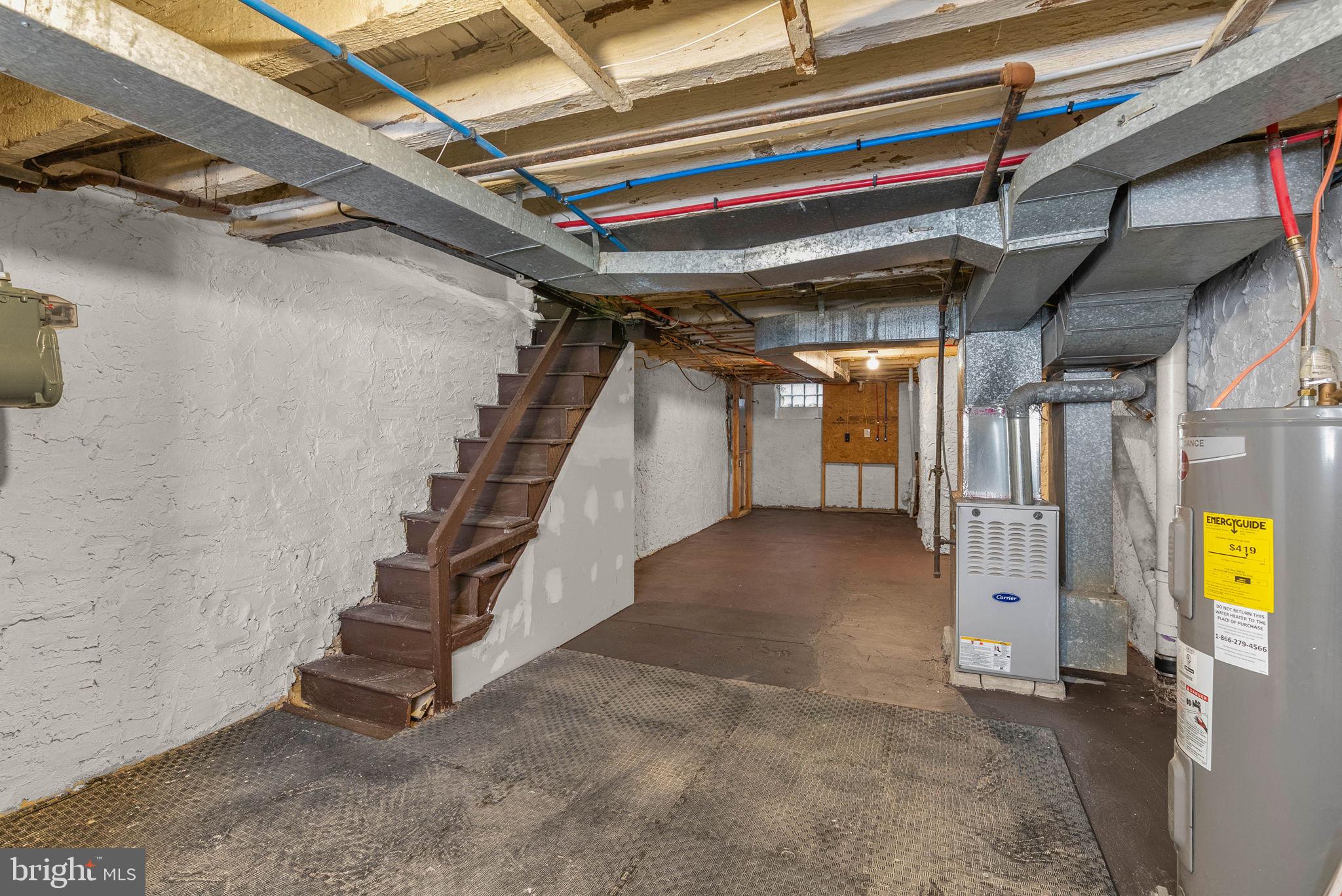 STRAWBERRY MANSION - Residential