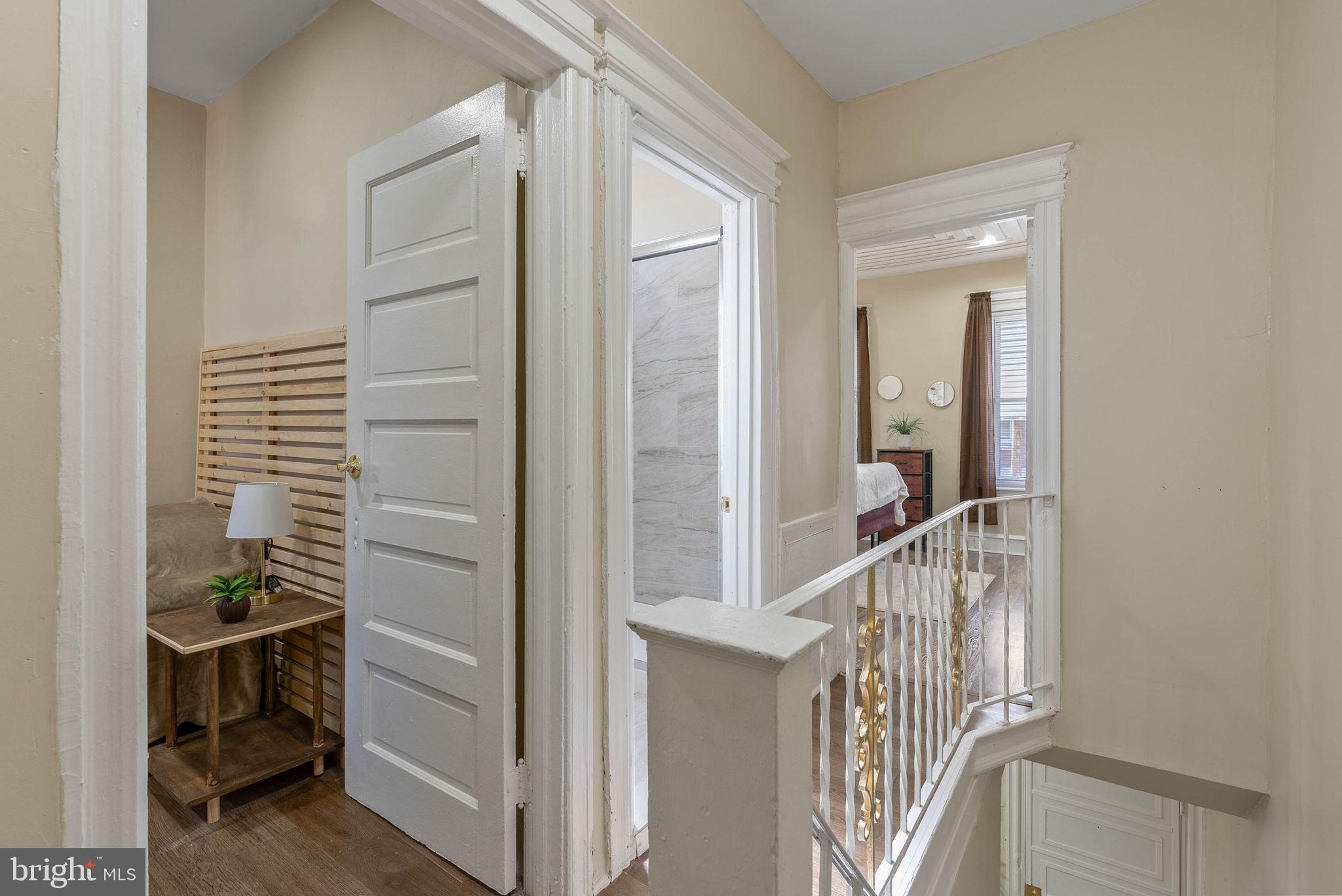 STRAWBERRY MANSION - Residential