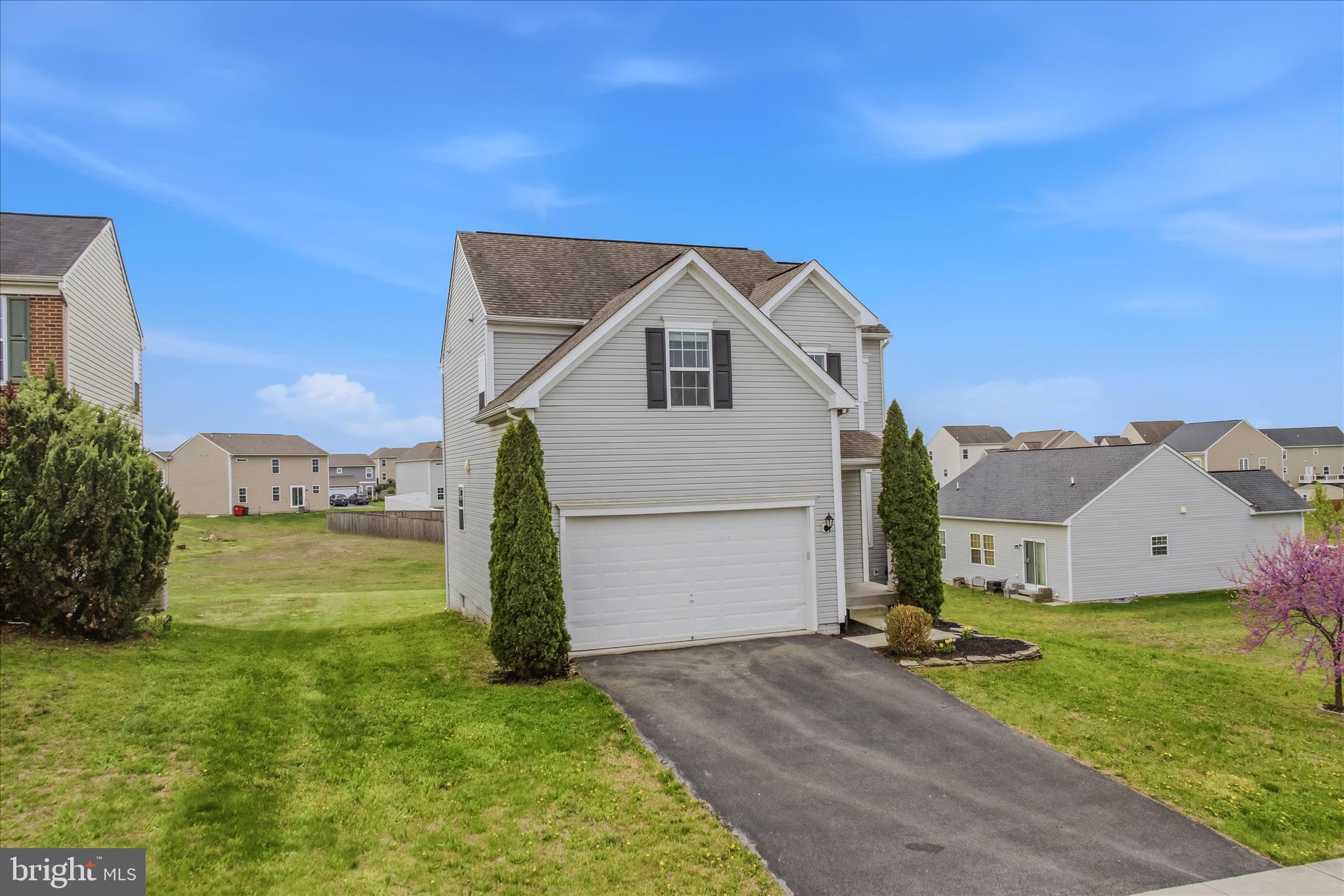 MORNING DOVE ESTATES - Residential