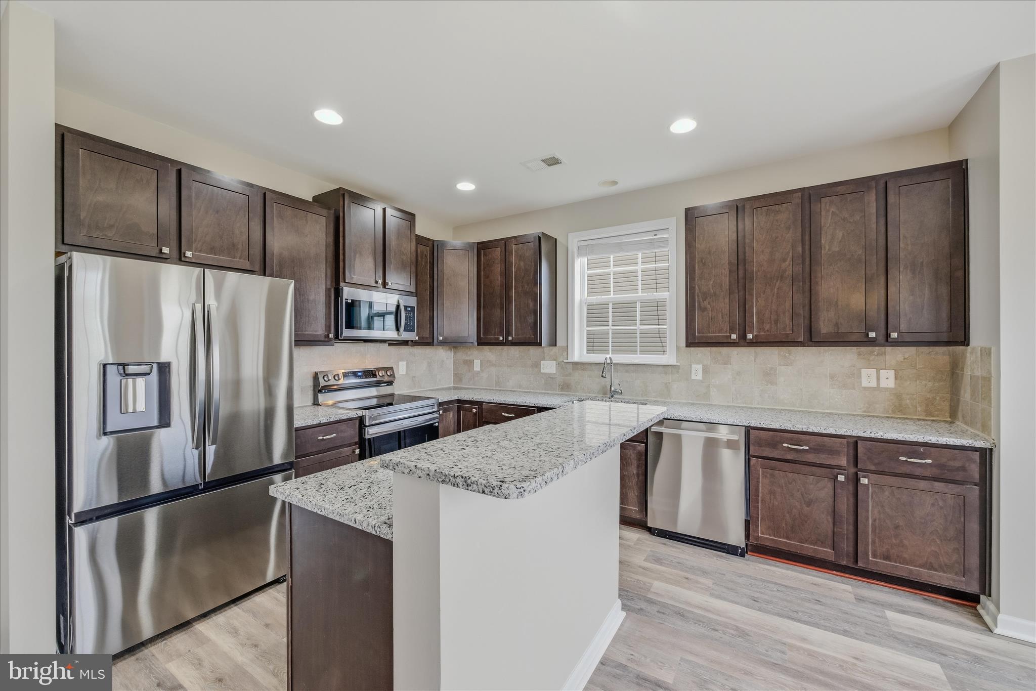 MORNING DOVE ESTATES - Residential