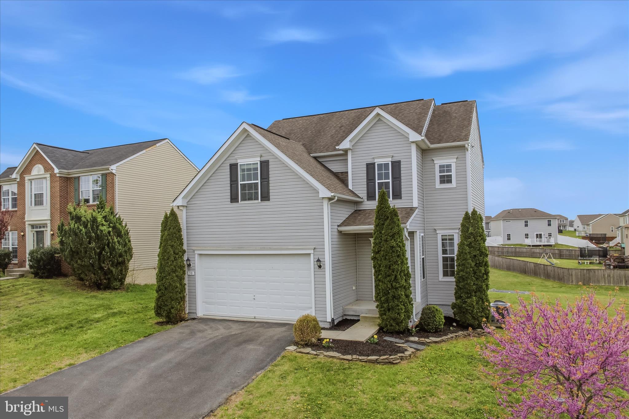 MORNING DOVE ESTATES - Residential