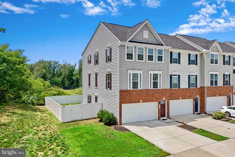 Townhouse For Sale - 710 Rolling Valley Drive<br/> FREDERICKSBURG, VA 22405