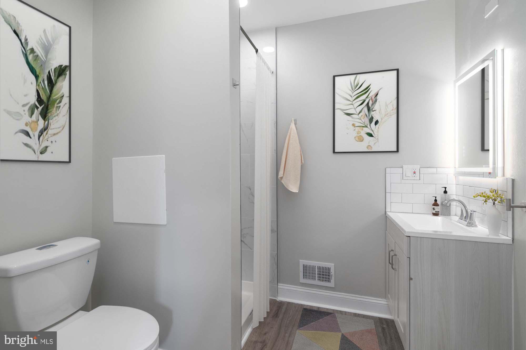 POINT BREEZE - Residential