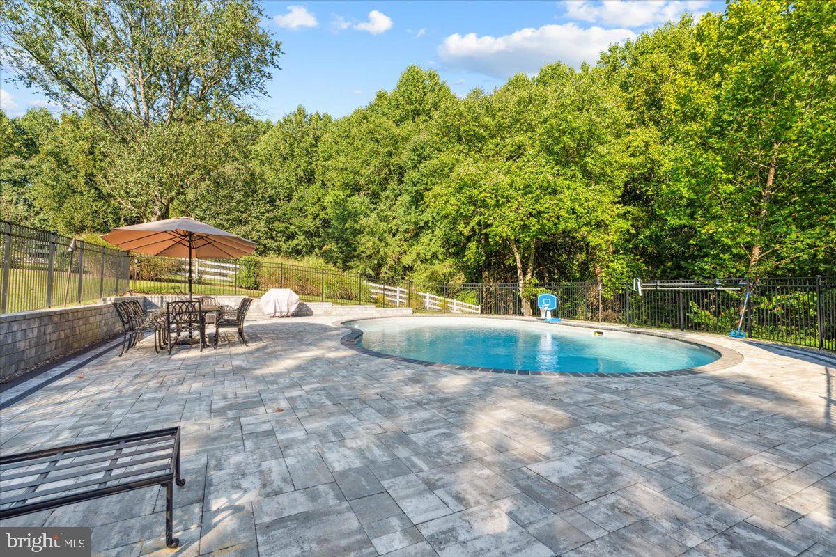 ROLLINMEAD - Residential