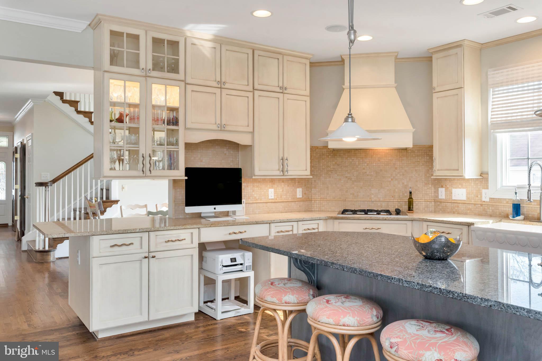 EASTPORT - Residential