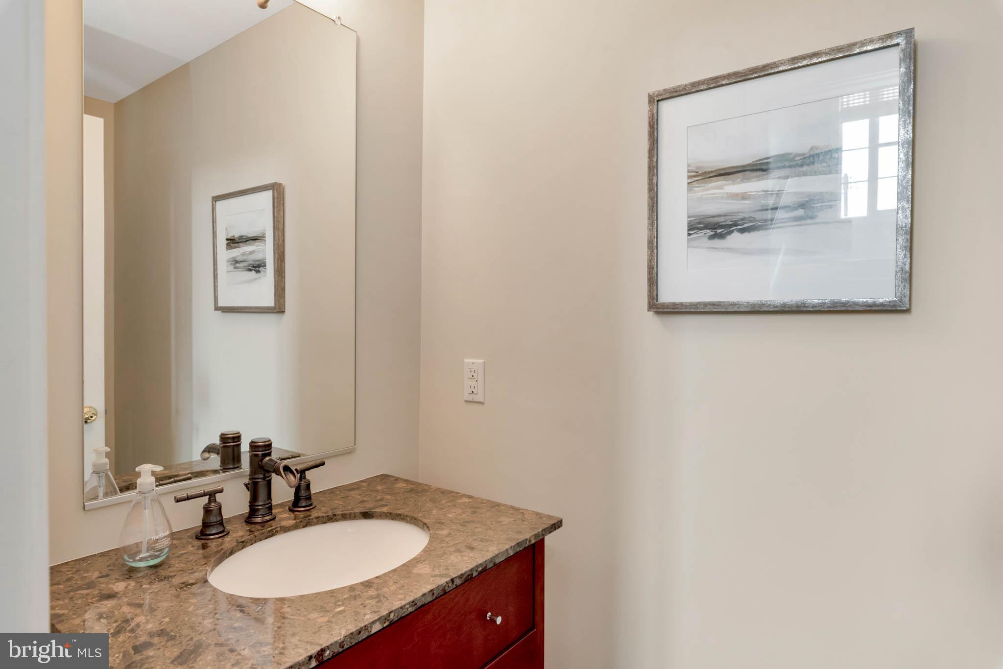 EASTPORT - Residential