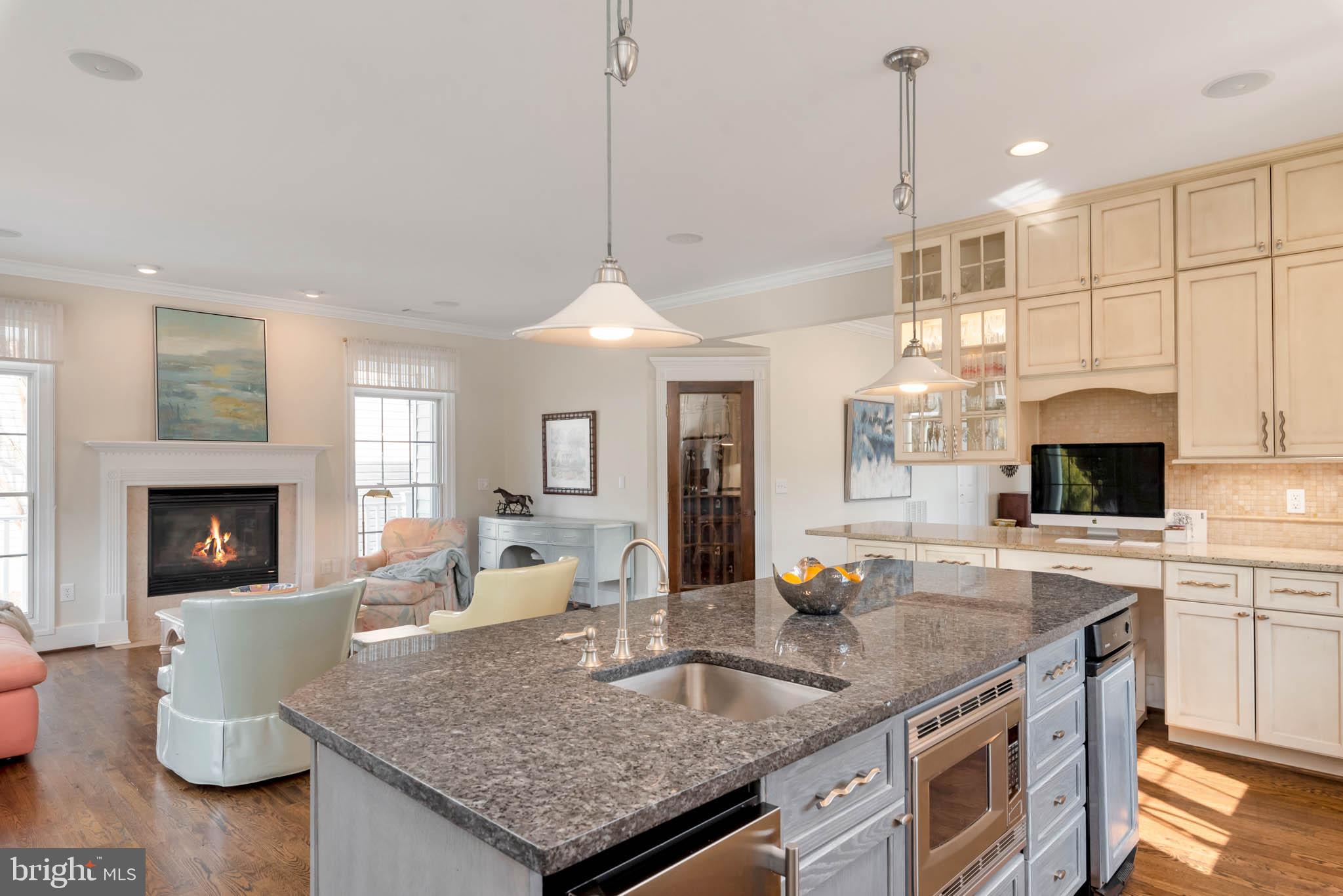 EASTPORT - Residential