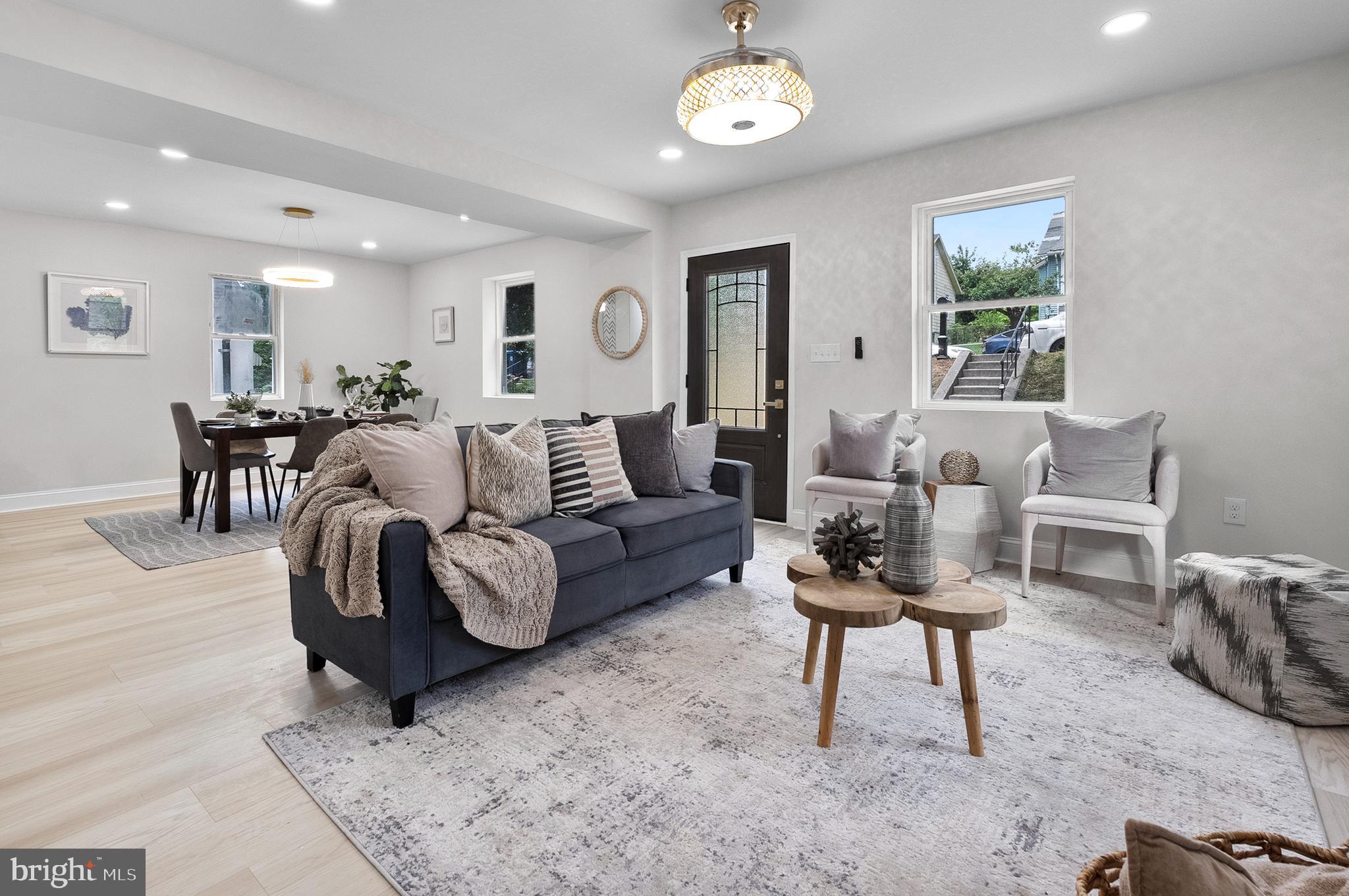 GARDENVILLE - Residential