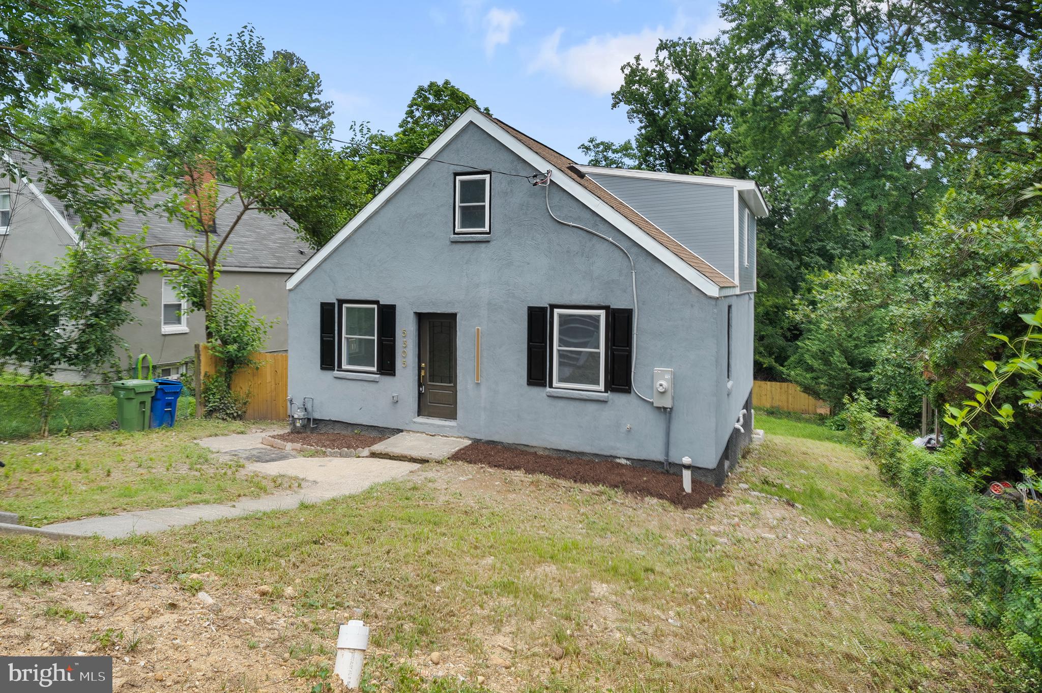 GARDENVILLE - Residential
