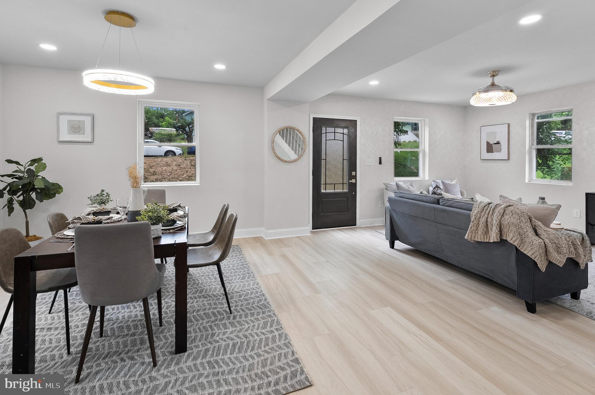 GARDENVILLE - Residential