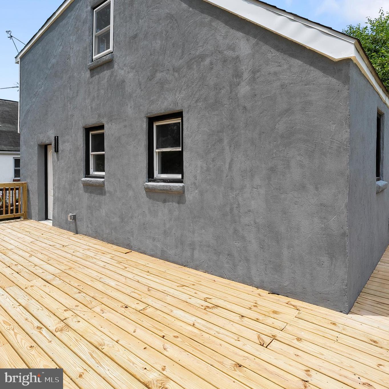 GARDENVILLE - Residential